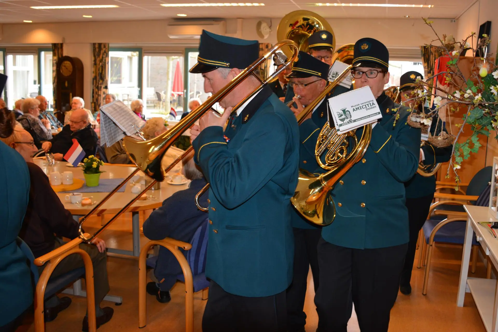 103_Amicitia_album_Koningsdag_202208031439271