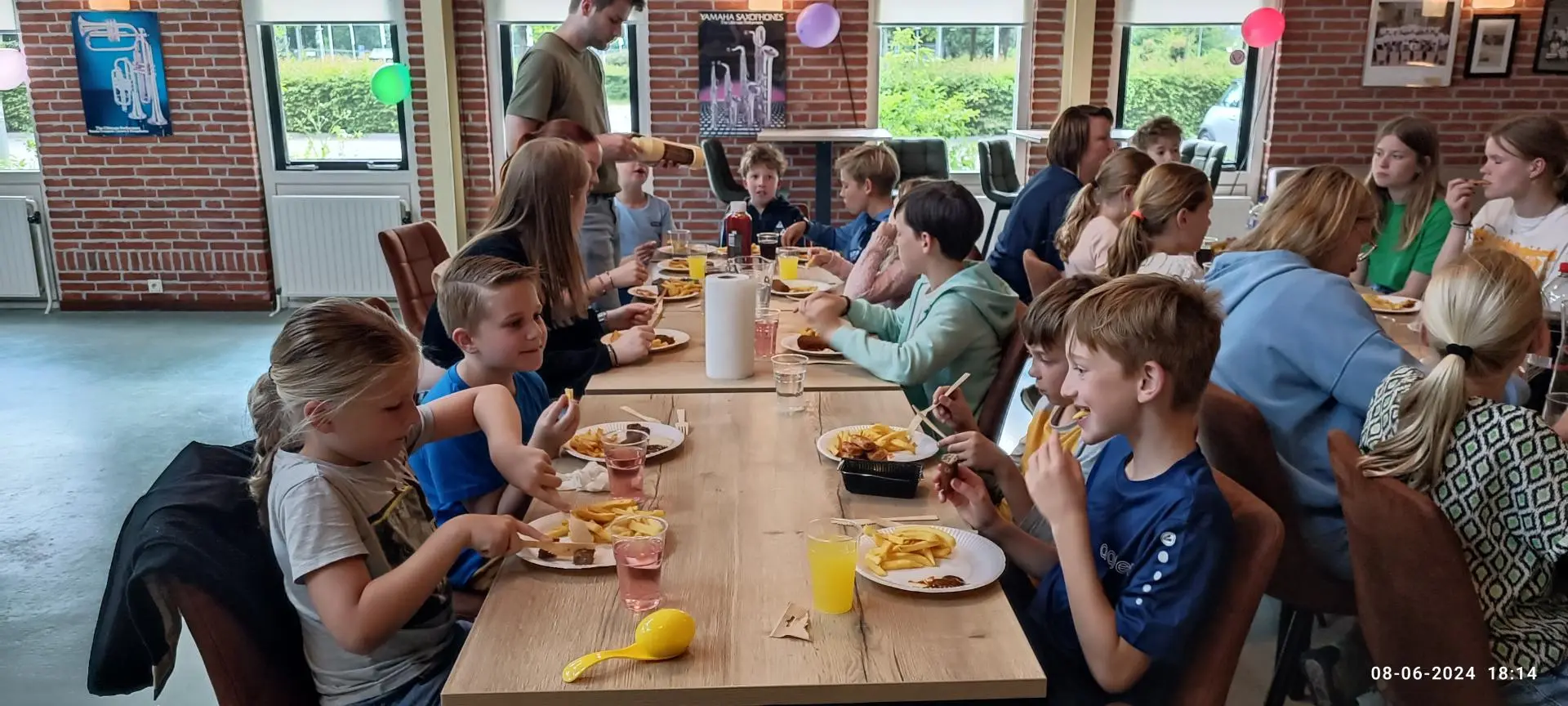 IMG_20240608_181412_album_Jeugdactiviteit_2024_202411242049391