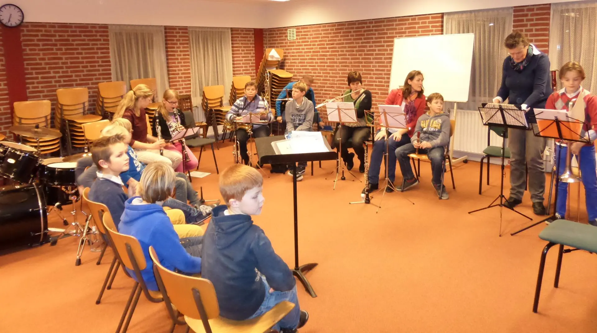 01_Amicitia_sinterklaasfeest_album_Sinterklaasfeest_202208031405401