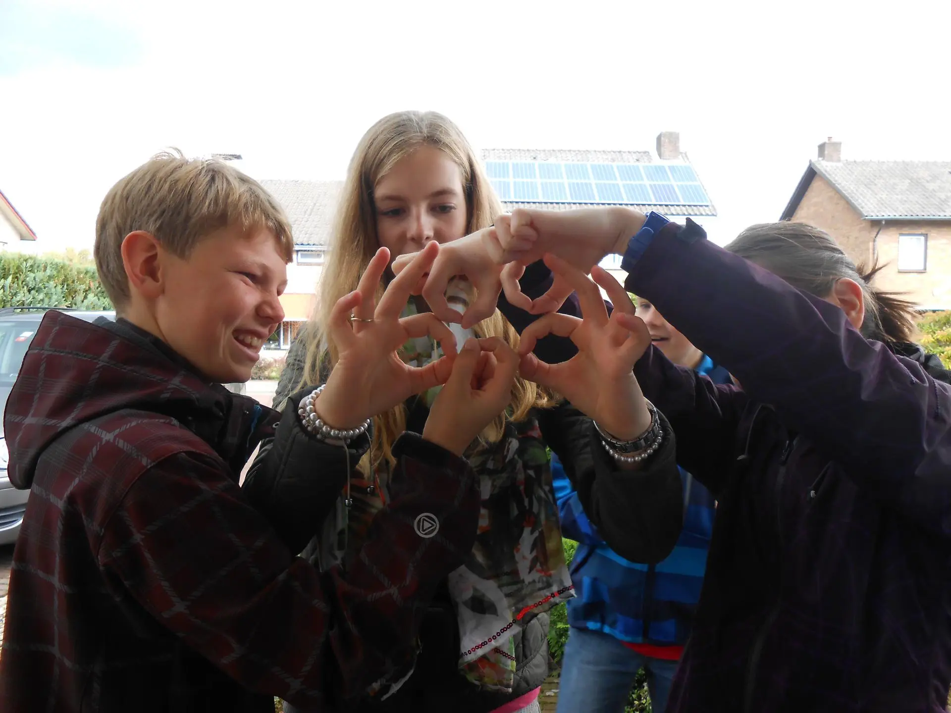 Olympische_cirkels_nadoen_album_Jeugdactiviteit_202208031403161
