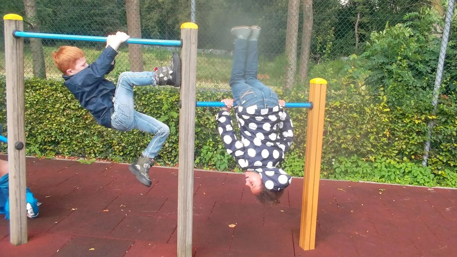 team_a_maak_een_koprol_album_Jeugdactiviteit_202208031403211