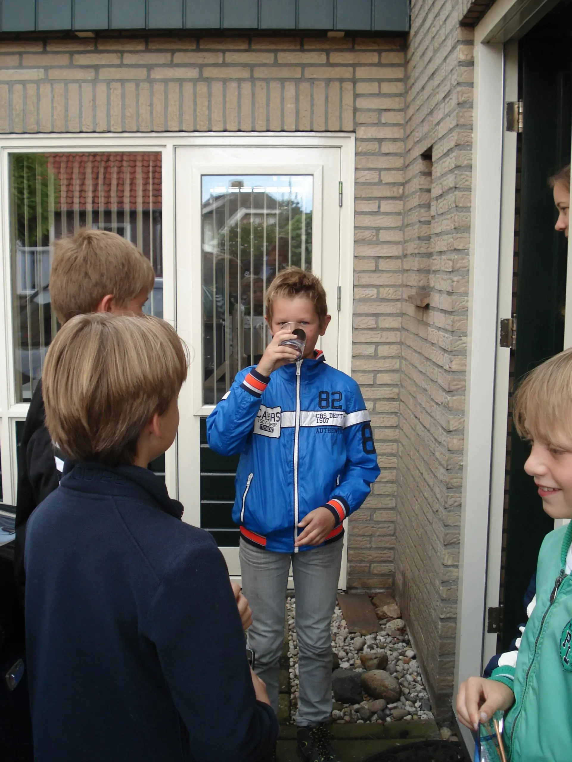 Team_b_drink_een_glas_water_album_Jeugdactiviteit_202208031403241