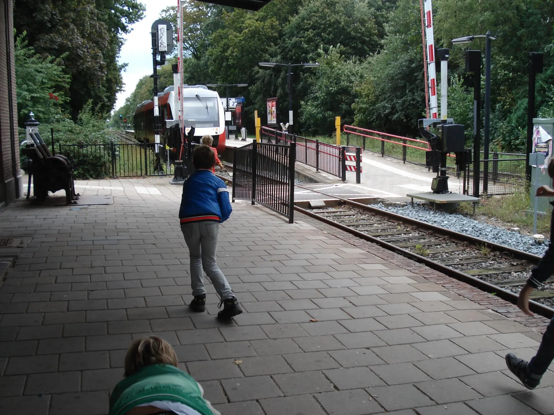 team_b_mis_de_trein_album_Jeugdactiviteit_202208031403241