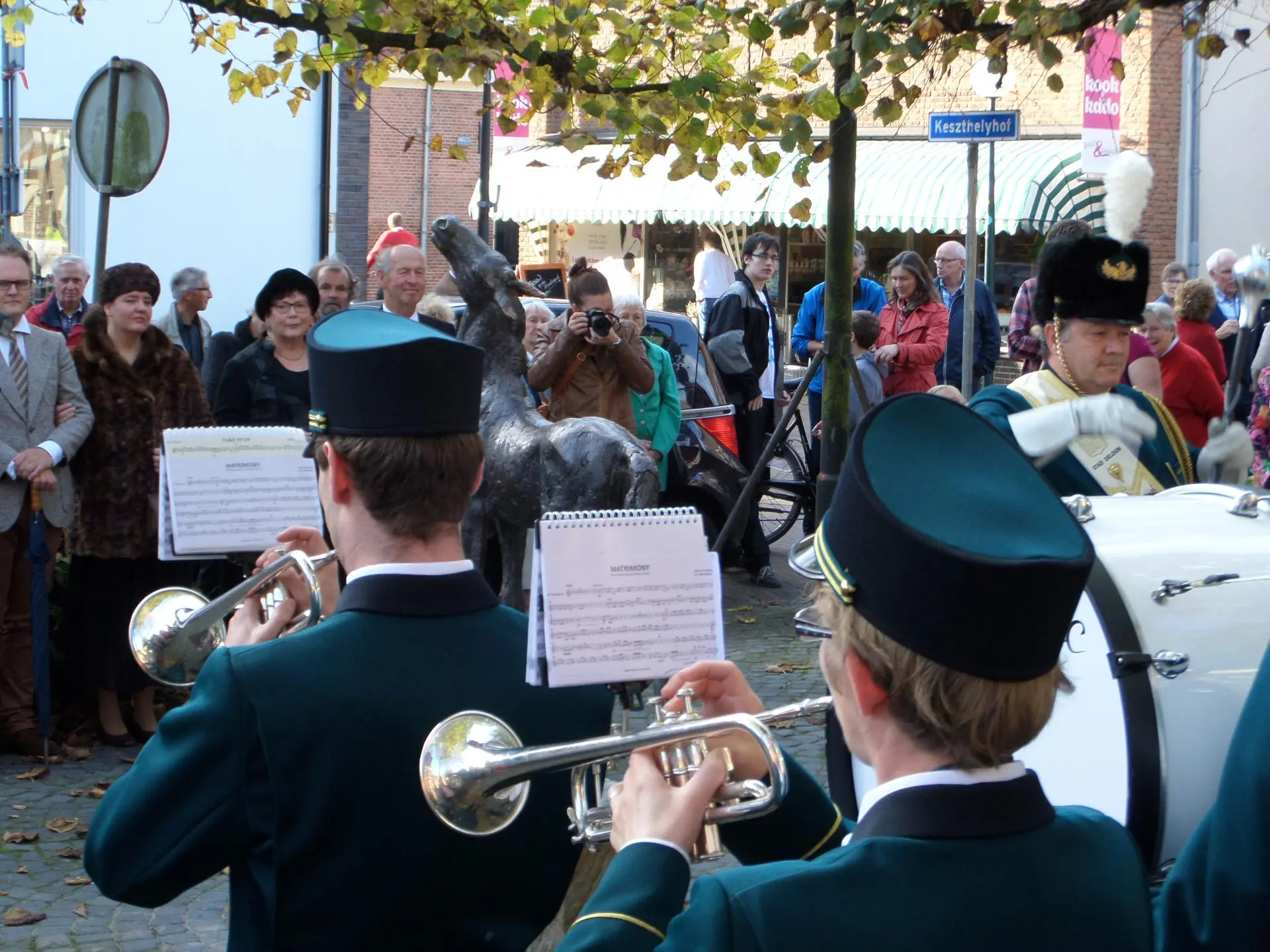 22_Amicitia_onthulling_bronzen_veulen_album_Onthulling_bronzen_veulen_202208031402191