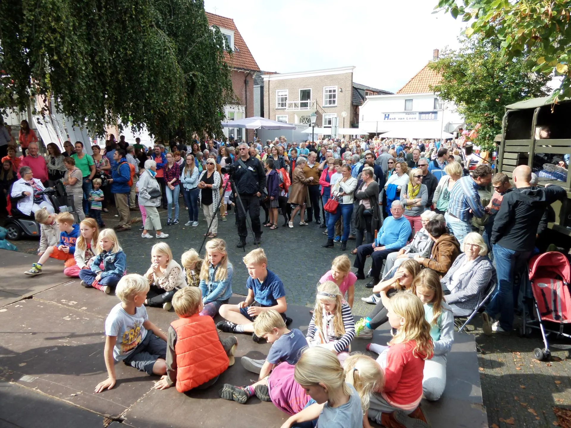 11_Amicitia_cultureel_straatfestival_album_Straatfestival_202208031401021
