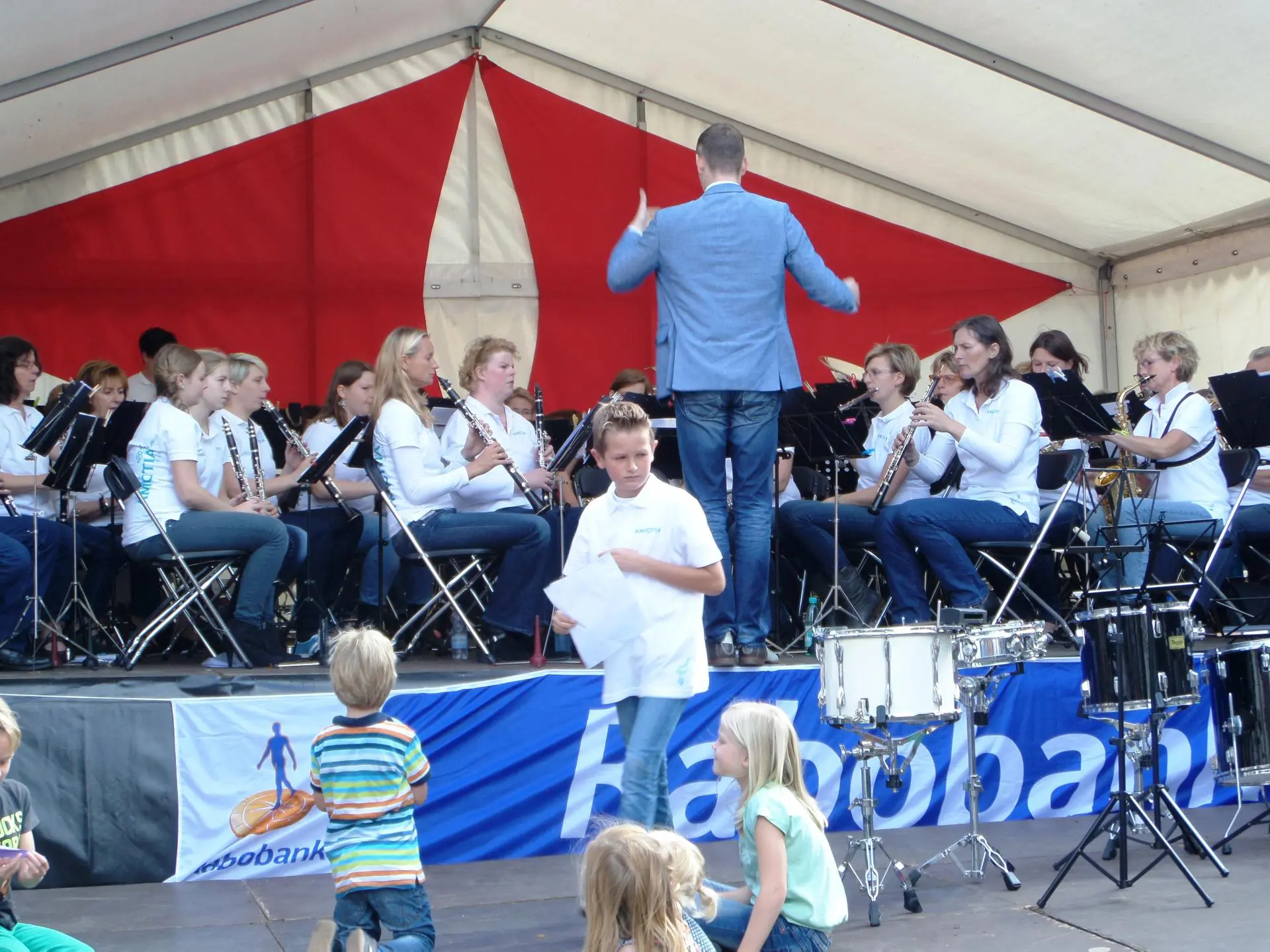 33_Amicitia_cultureel_straatfestival_album_Straatfestival_202208031401161
