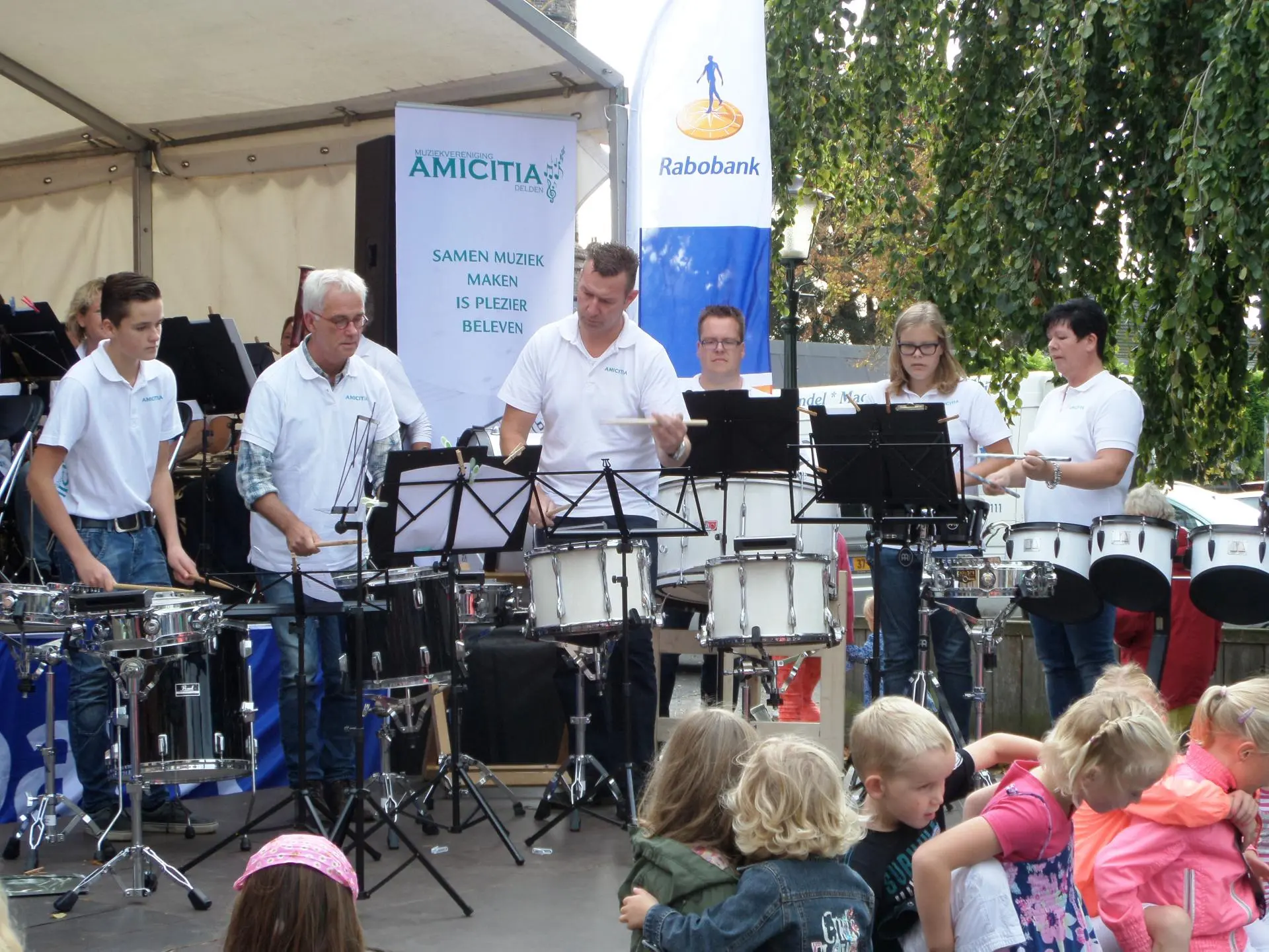 60_Amicitia_cultureel_straatfestival_album_Straatfestival_202208031401241