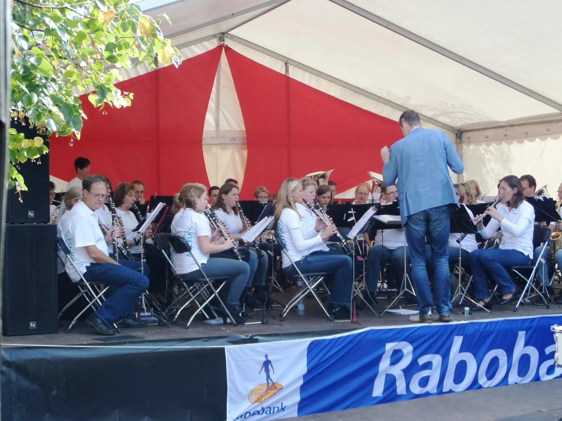 48_Amicitia_cultureel_straatfestival_album_Straatfestival_202208031401281