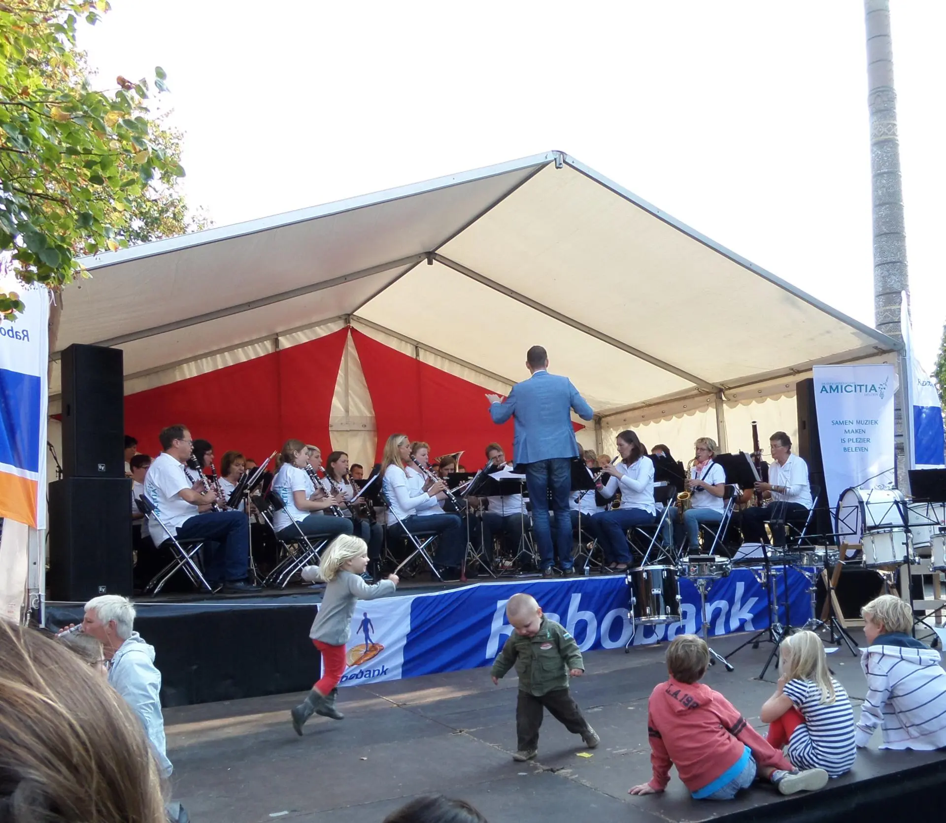 66_Amicitia_cultureel_straatfestival_album_Straatfestival_202208031401311