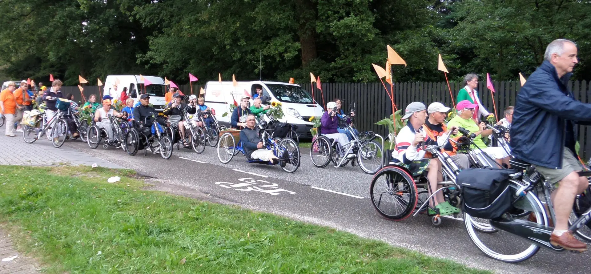 43_Amicitia_intocht_rolstoelvierdaagse_album_Intocht_Rolstoelvierdaagse_202208031358061