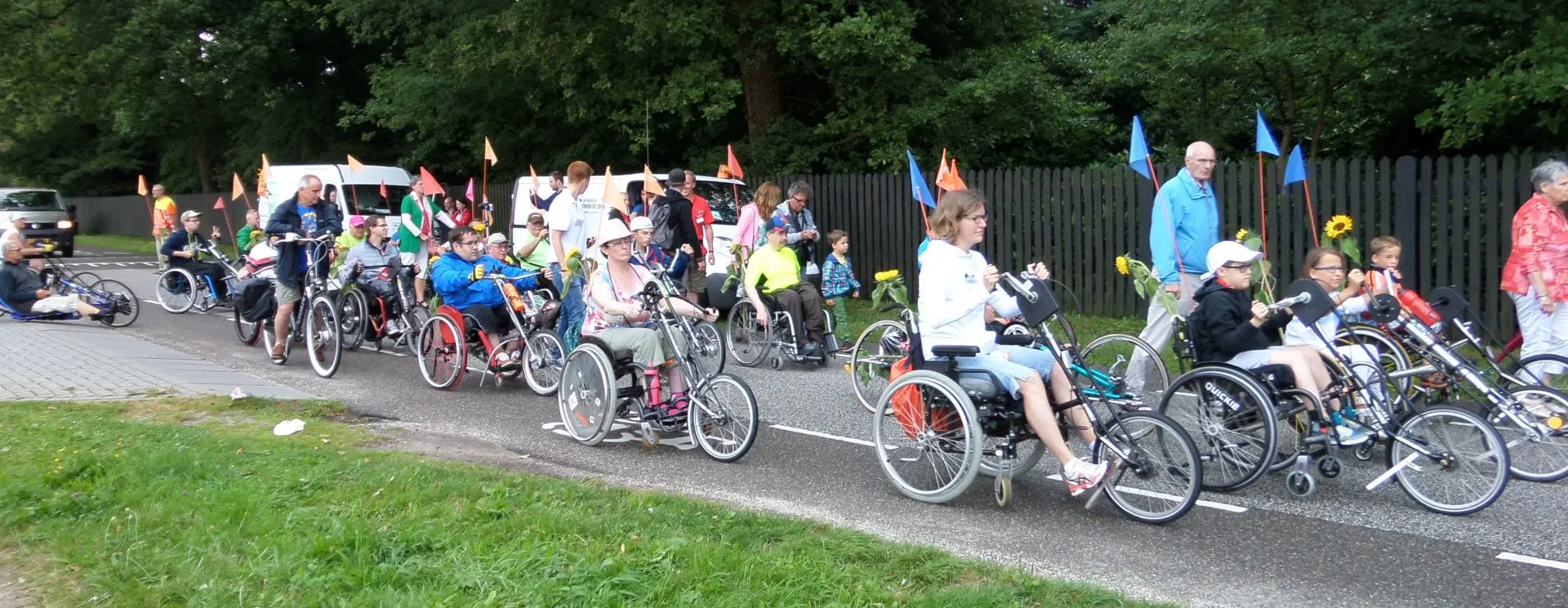 42_Amicitia_intocht_rolstoelvierdaagse_album_Intocht_Rolstoelvierdaagse_202208031358061