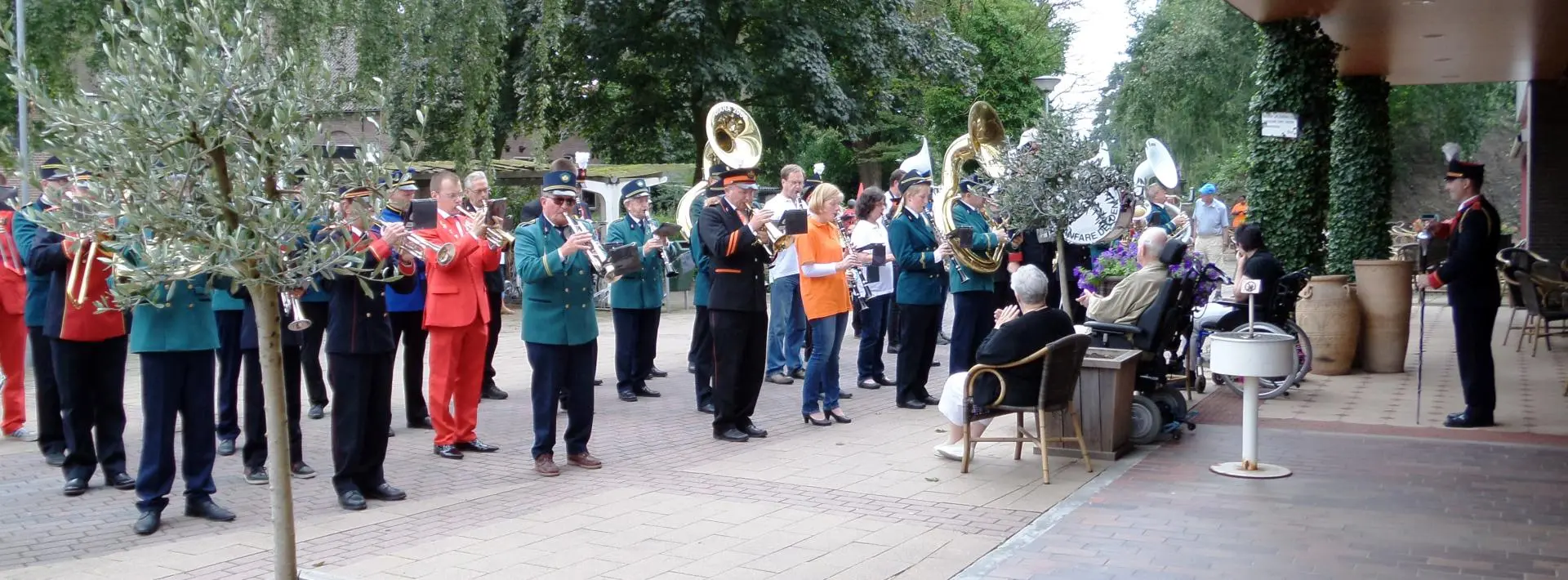 55_Amicitia_intocht_rolstoelvierdaagse_album_Intocht_Rolstoelvierdaagse_202208031358091