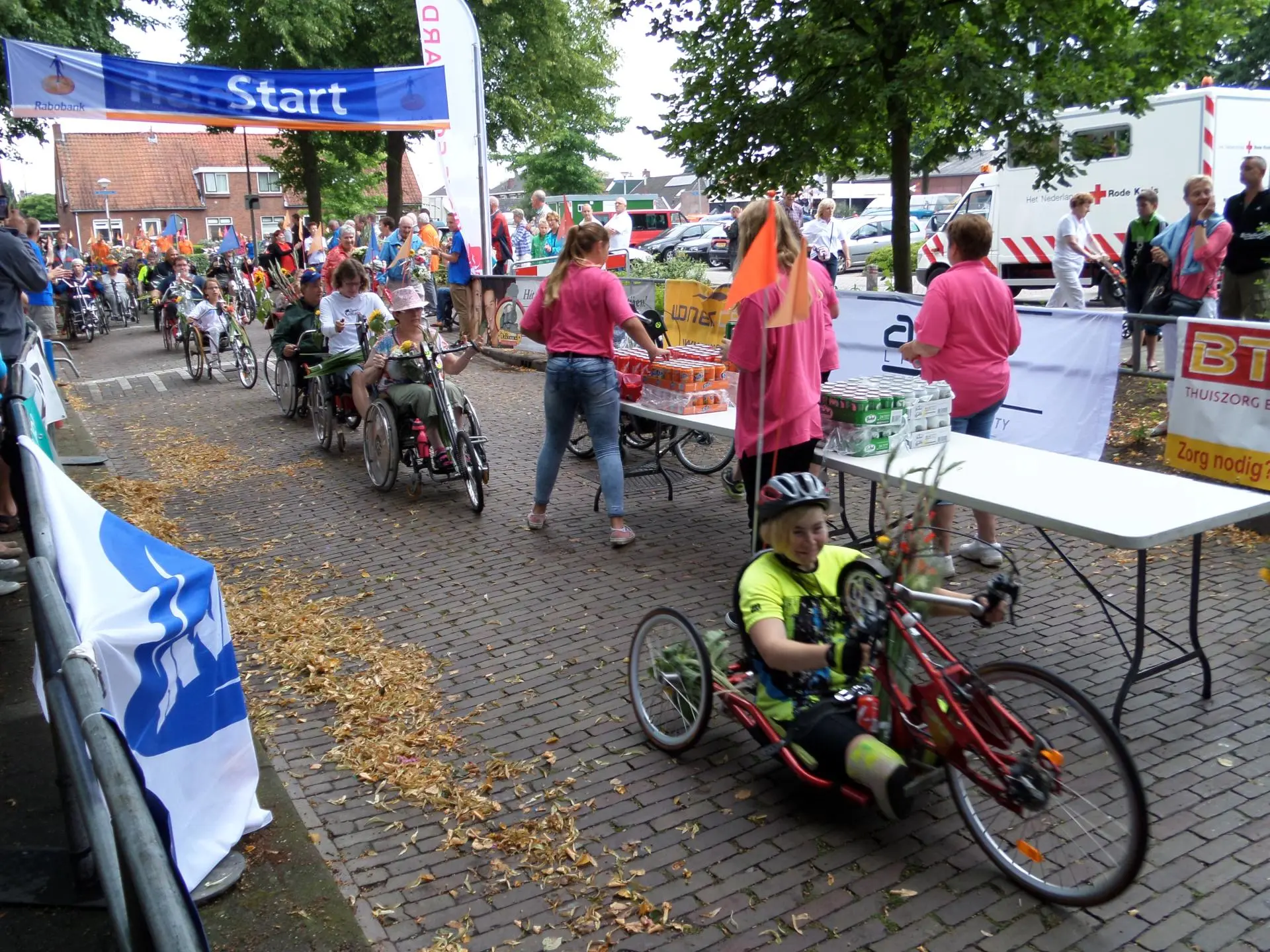 76_Amicitia_intocht_rolstoelvierdaagse_album_Intocht_Rolstoelvierdaagse_202208031358191
