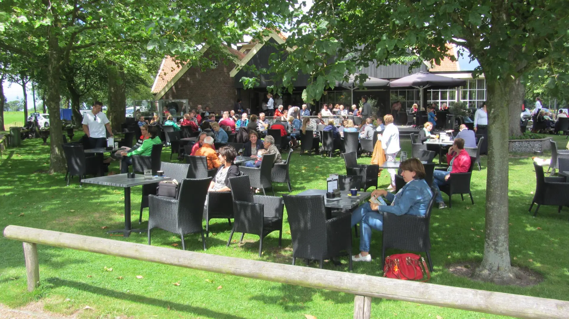 003_Amicitia_zomerconcert_album_Zomerconcert_202208031356431