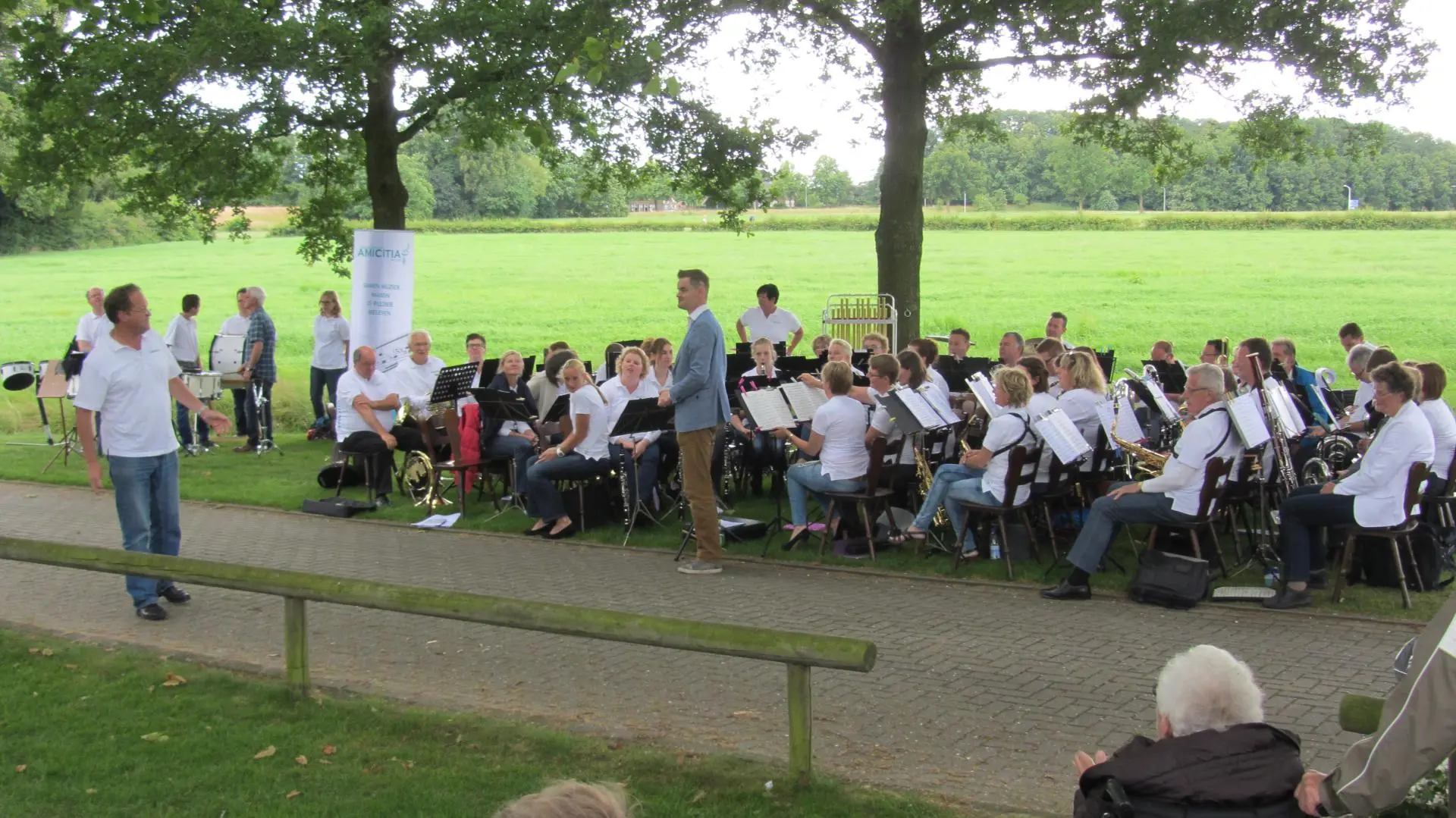 064_Amicitia_zomerconcert_album_Zomerconcert_202208031356561