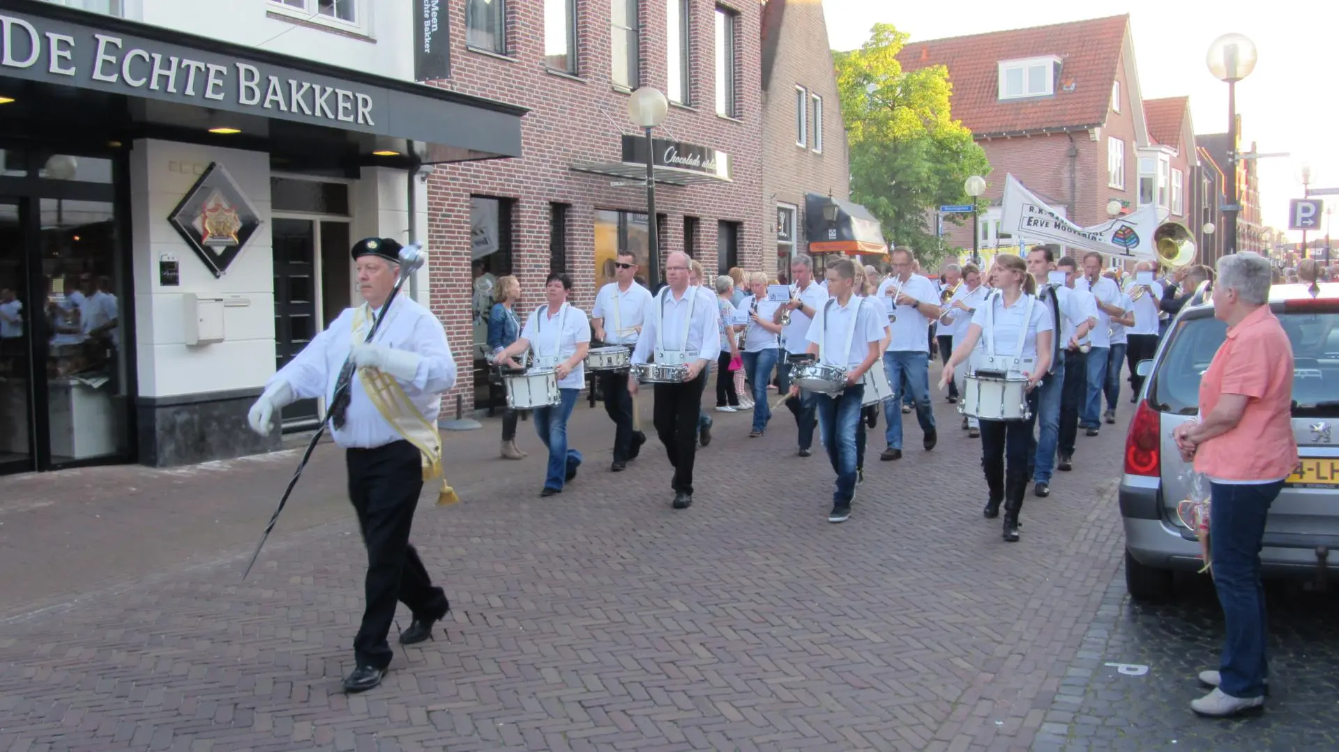 35_Amicitia_intocht_avondvierdaagse_album_Avondvierdaagse_202208031353261
