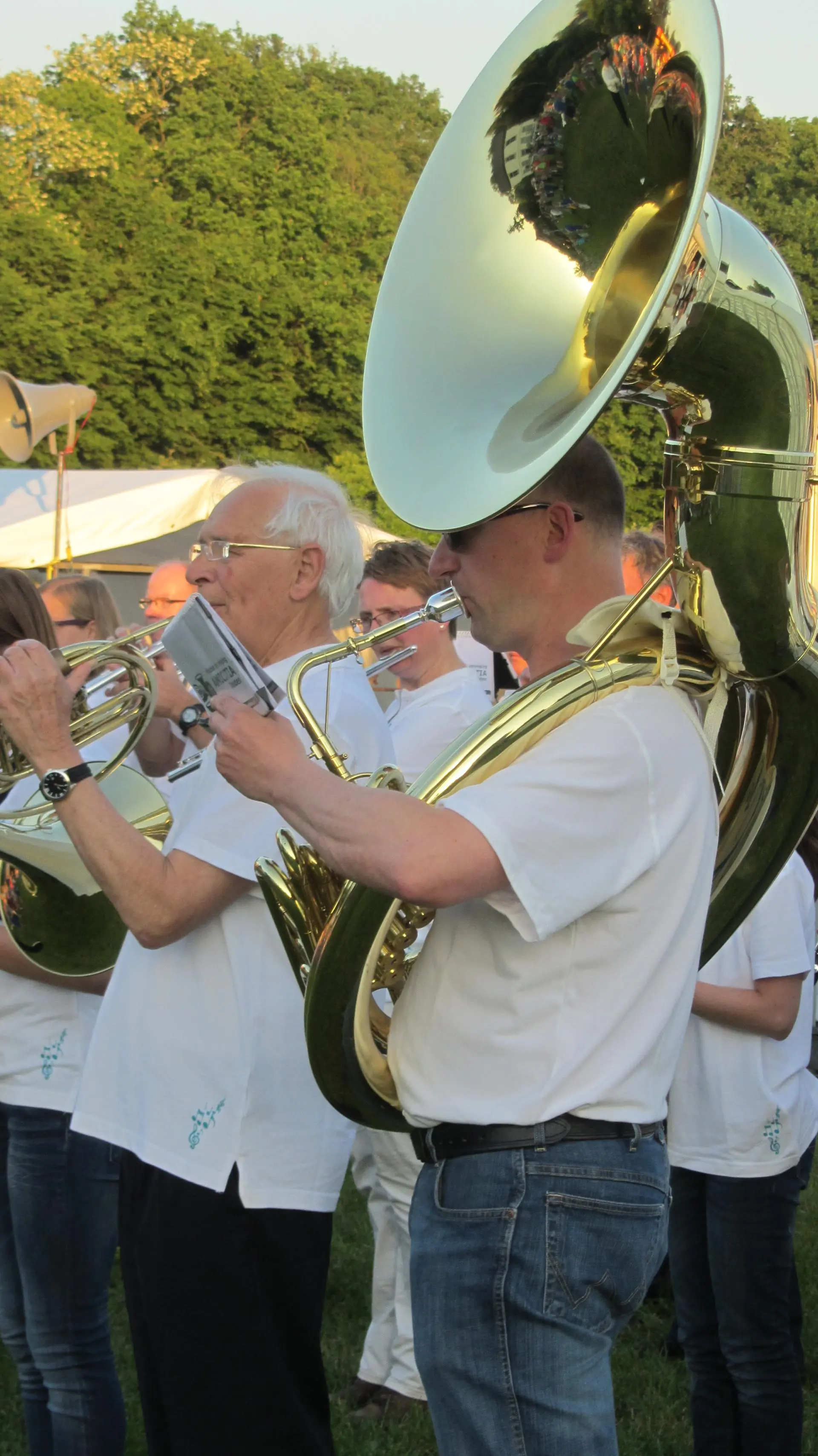 42_Amicitia_intocht_avondvierdaagse_album_Avondvierdaagse_202208031353291