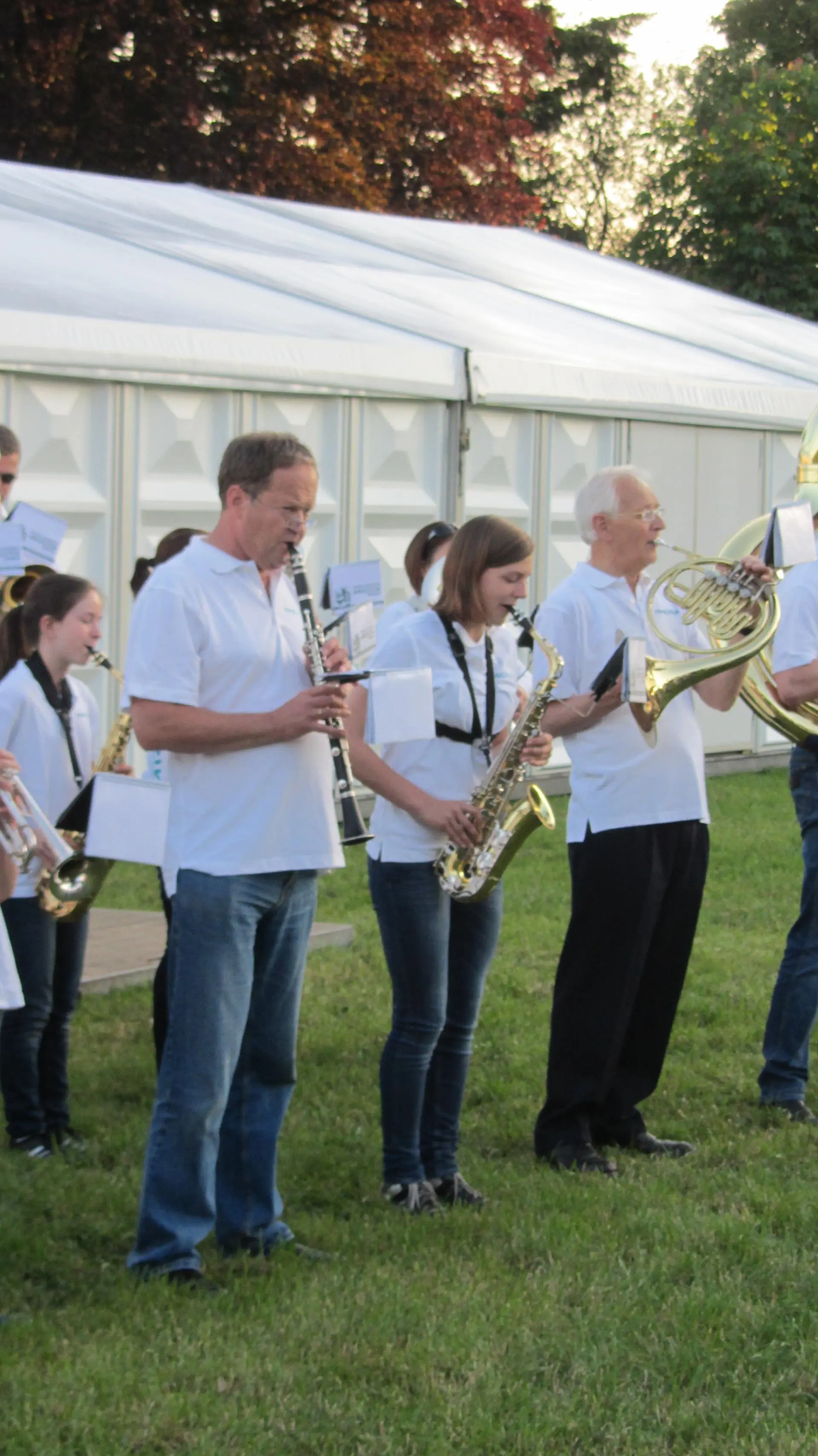 52_Amicitia_intocht_avondvierdaagse_album_Avondvierdaagse_202208031353311