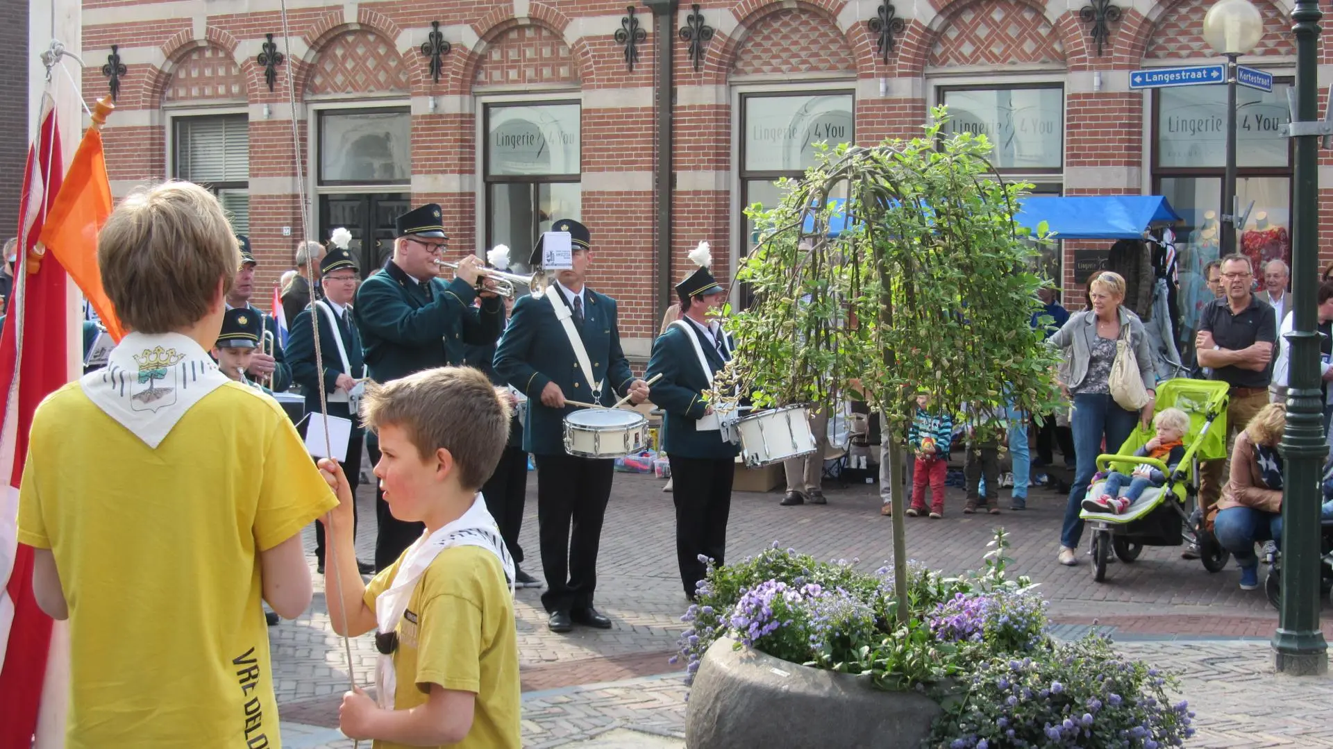 087_Amicitia_koningsdag_album_Koningsdag_202208031351401