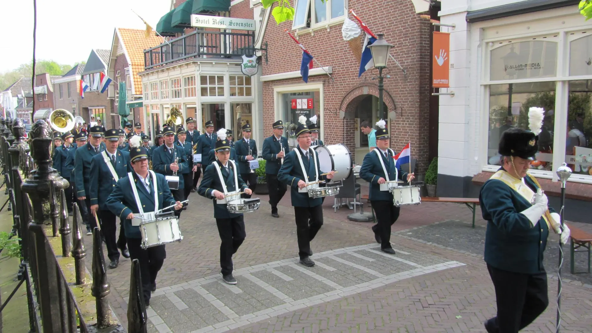 074_Amicitia_koningsdag_album_Koningsdag_202208031351451
