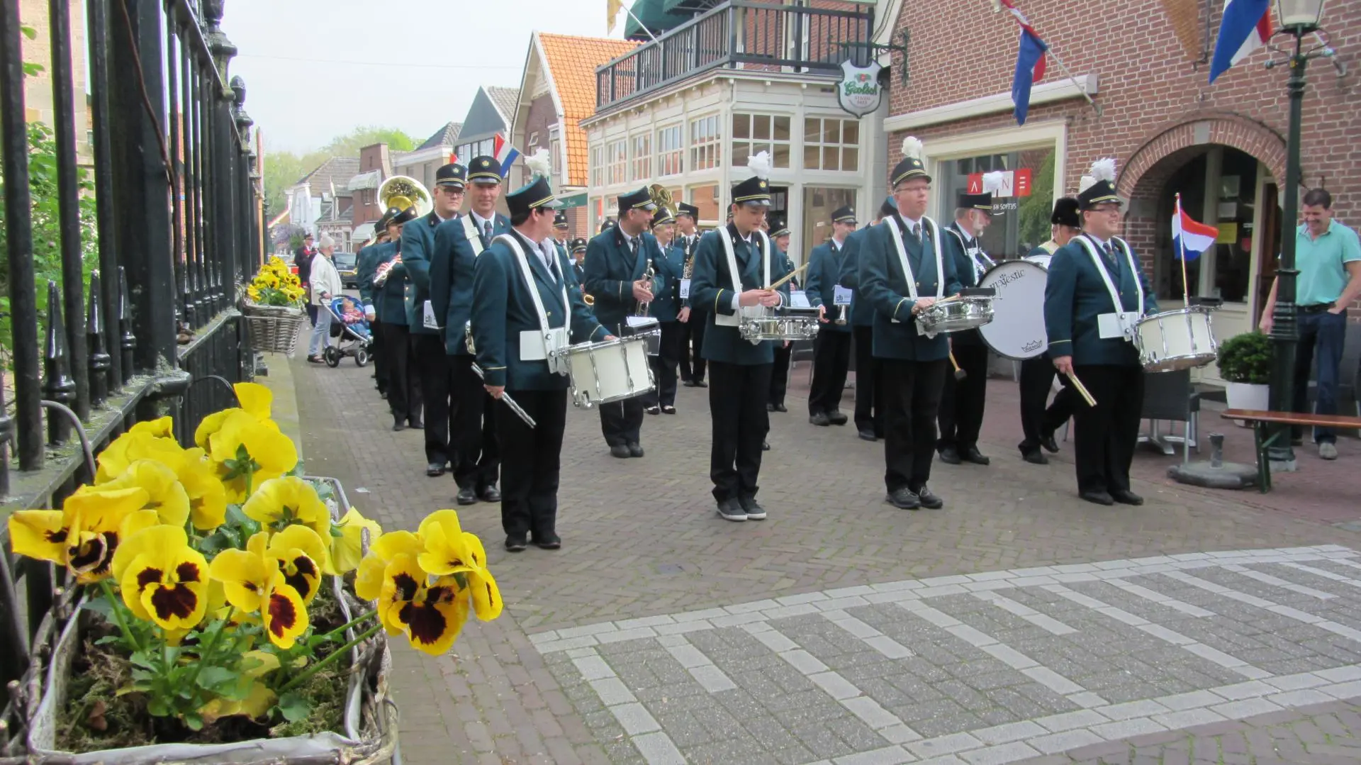 073_Amicitia_koningsdag_album_Koningsdag_202208031351451
