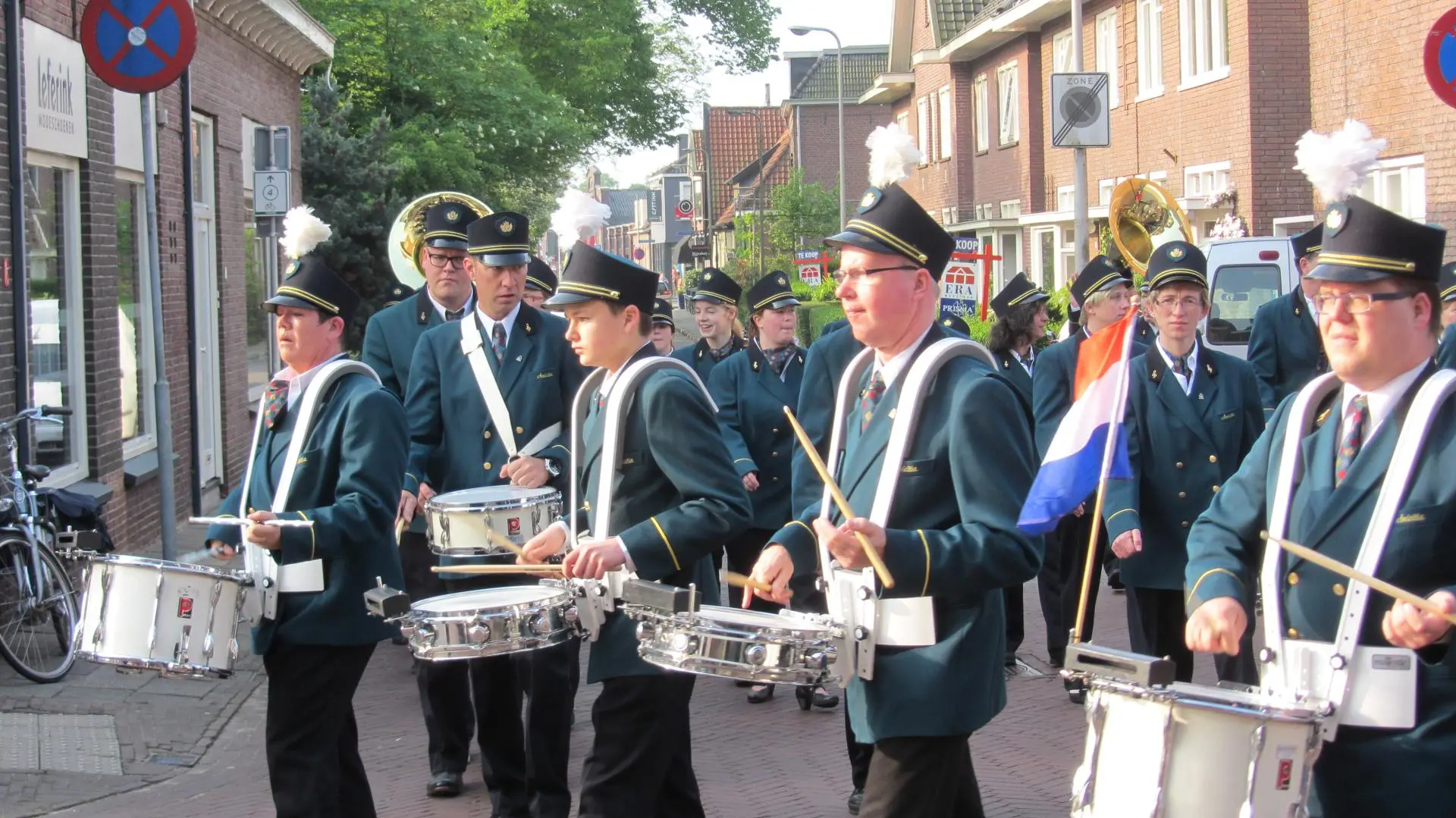 060_Amicitia_koningsdag_album_Koningsdag_202208031351501