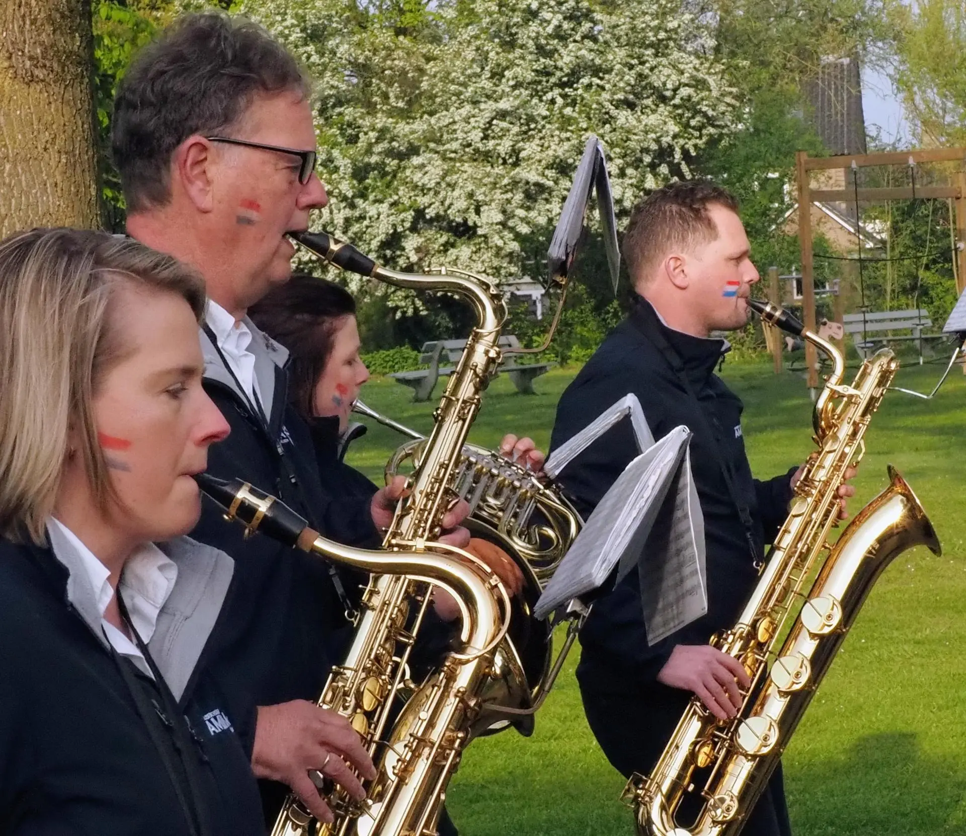 P4270344~2_album_Koningsdag_2024_202405251556081