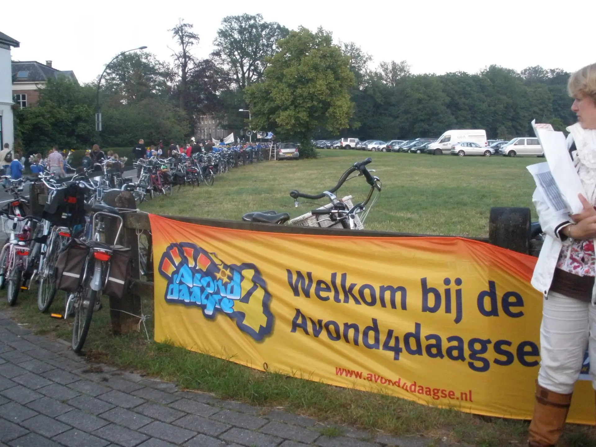 P6100063_album_Intocht_Avond4daagse_Delden_202208031331241