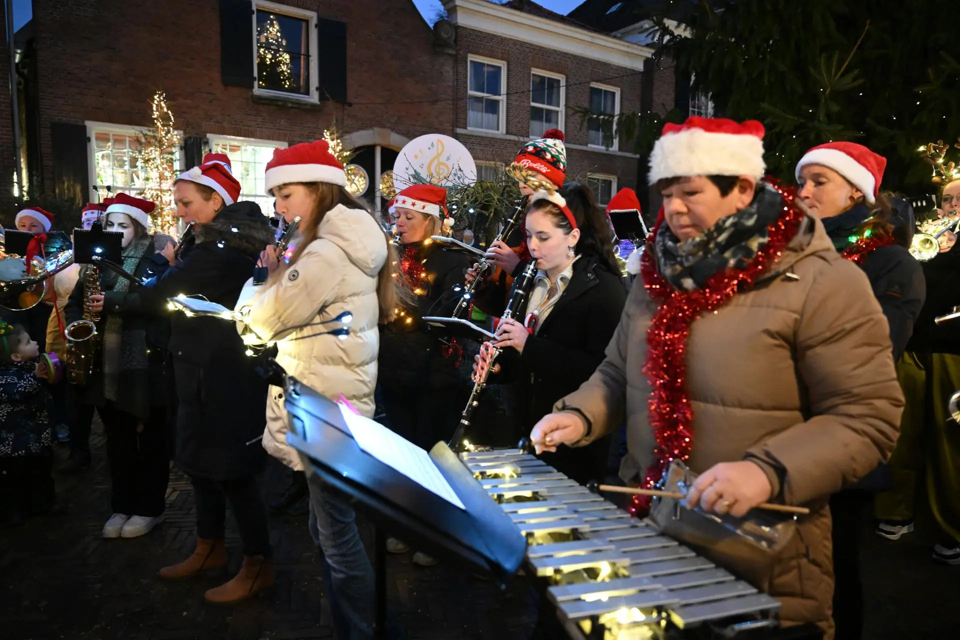 eb231216_delden_kerstmarkt076_album_Kerstmarkt_Delden_202312172217001