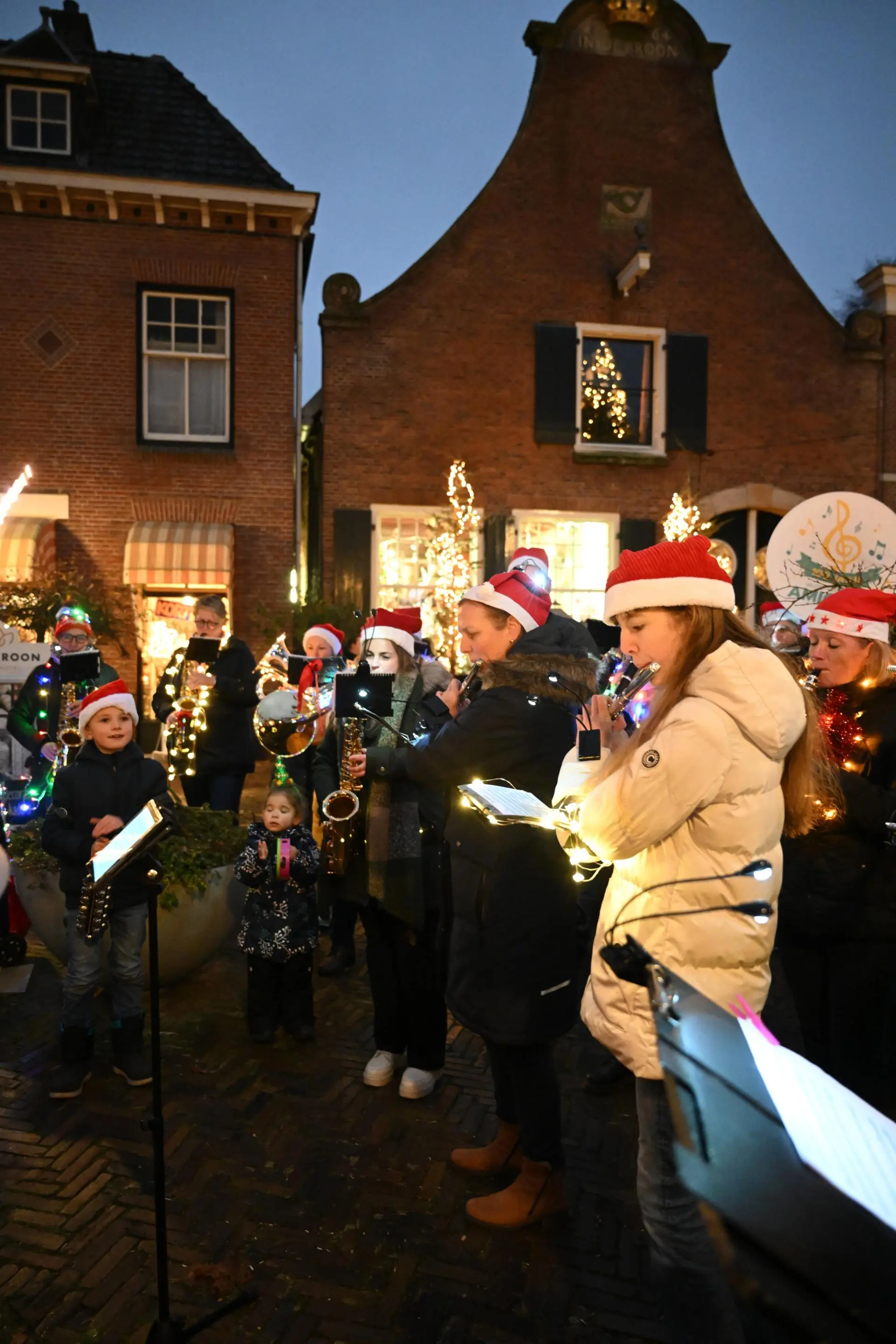 eb231216_delden_kerstmarkt078_album_Kerstmarkt_Delden_202312172217001