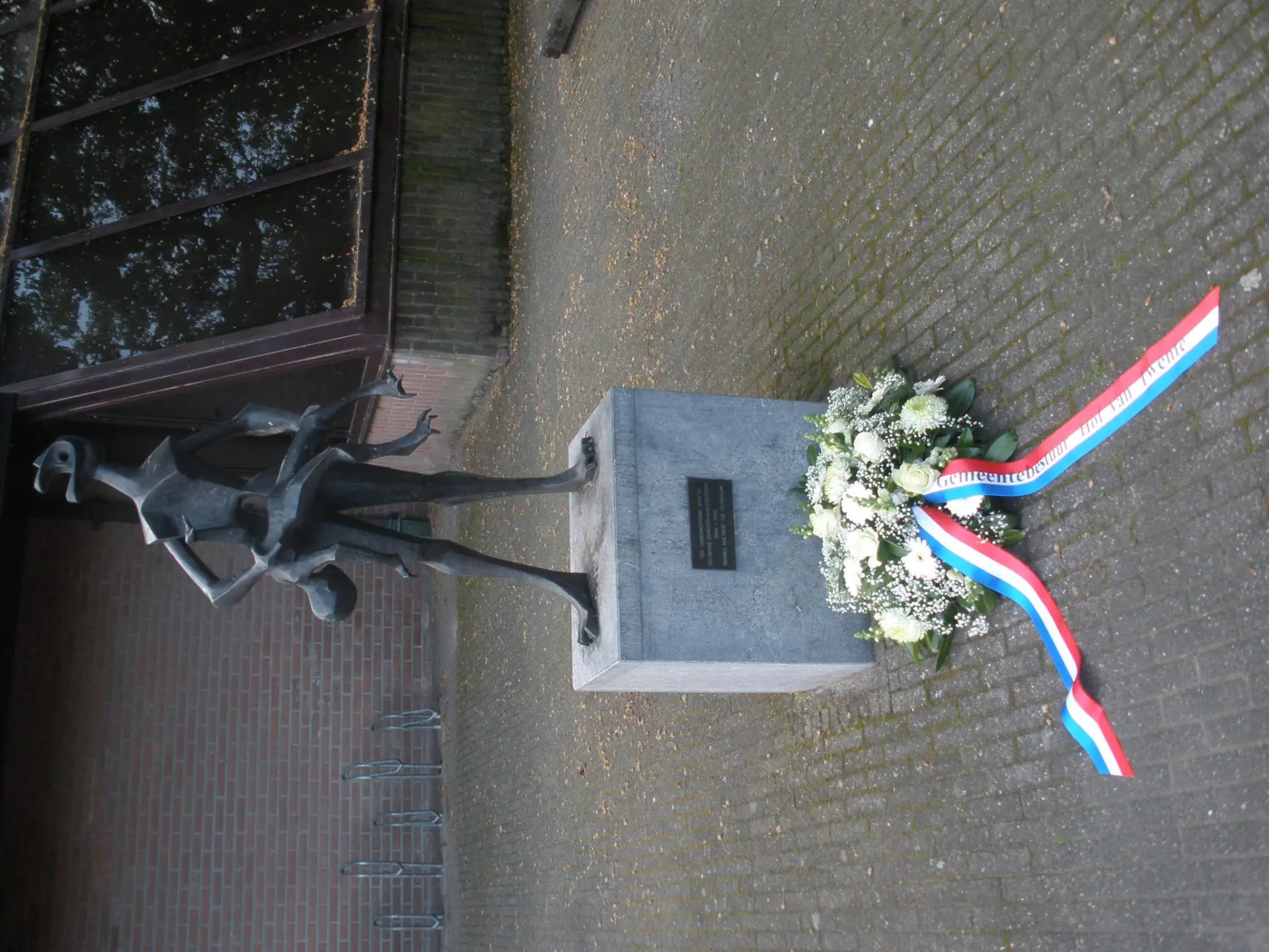 P5040148_album_Dodenherdenking__202208031329431