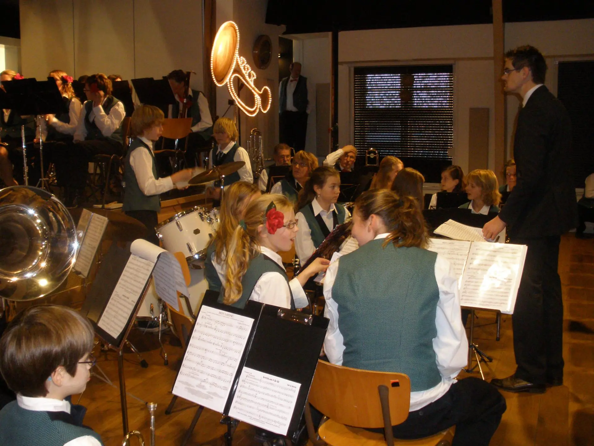 PB280032_album_Concert_in_parochiehuis_202208031318561
