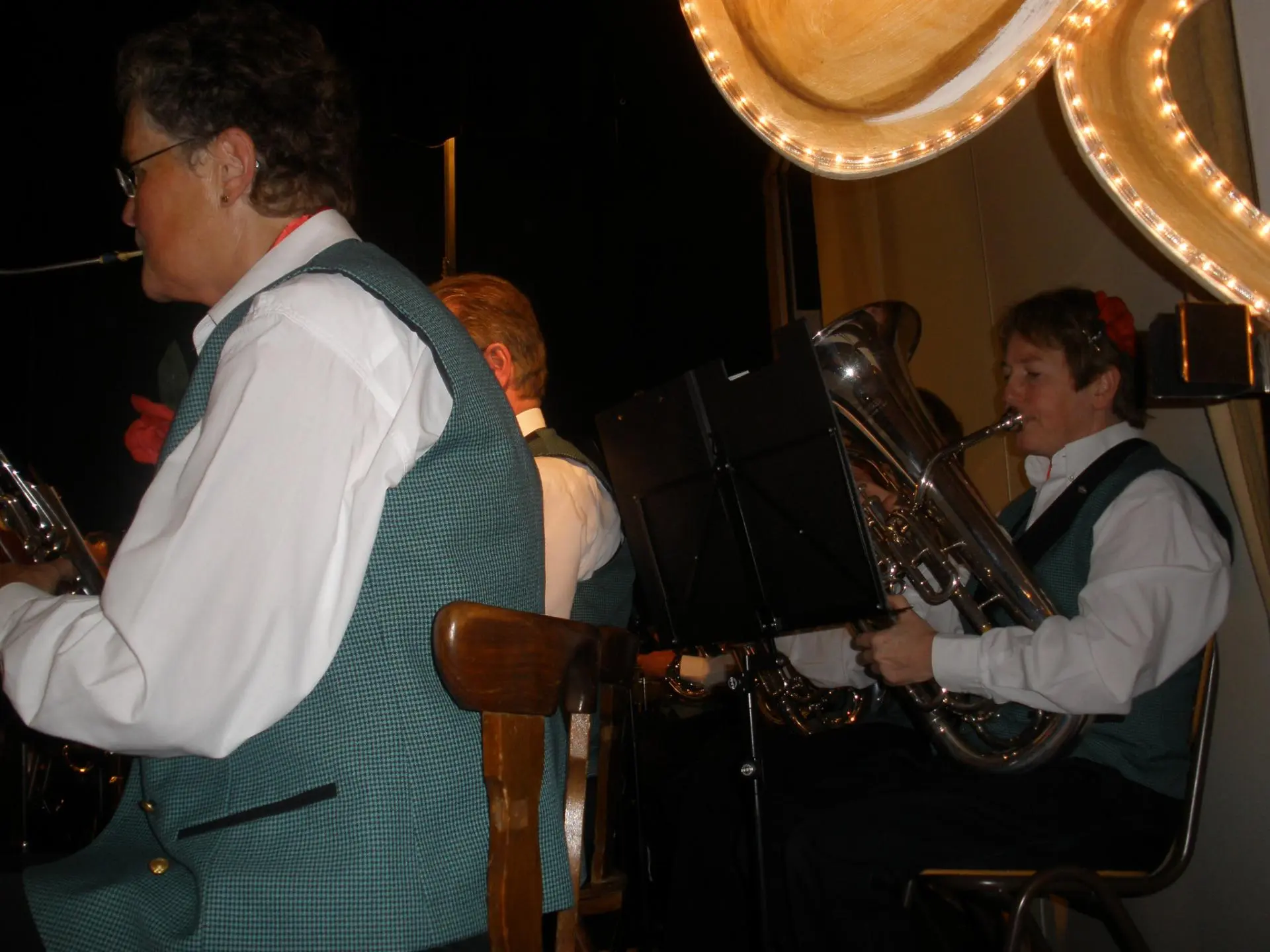 PB280091_album_Concert_in_parochiehuis_202208031319011