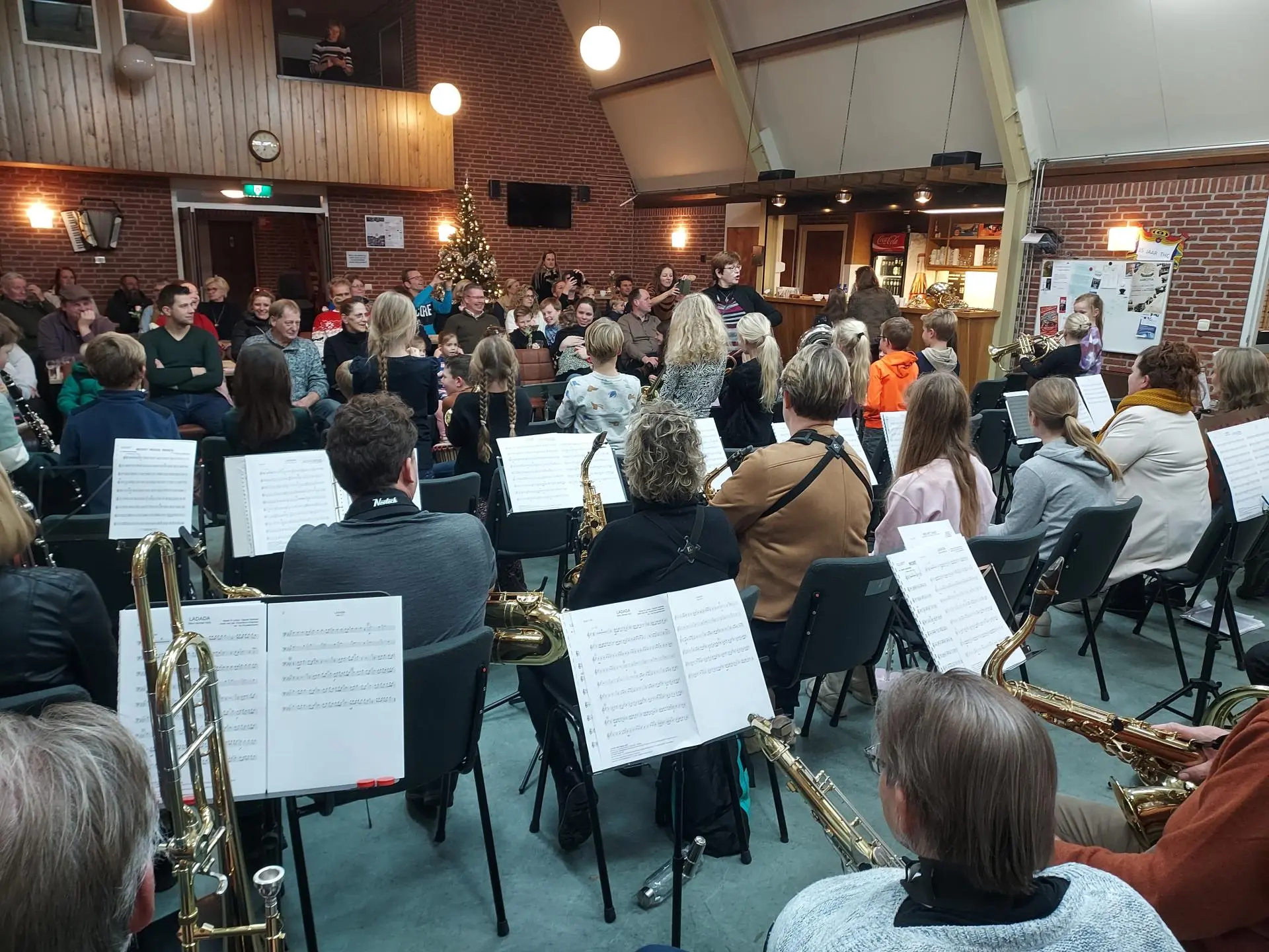 20231207_184319_album_Afsluiting_instrumentencarrousel_deel_2_202312081125341