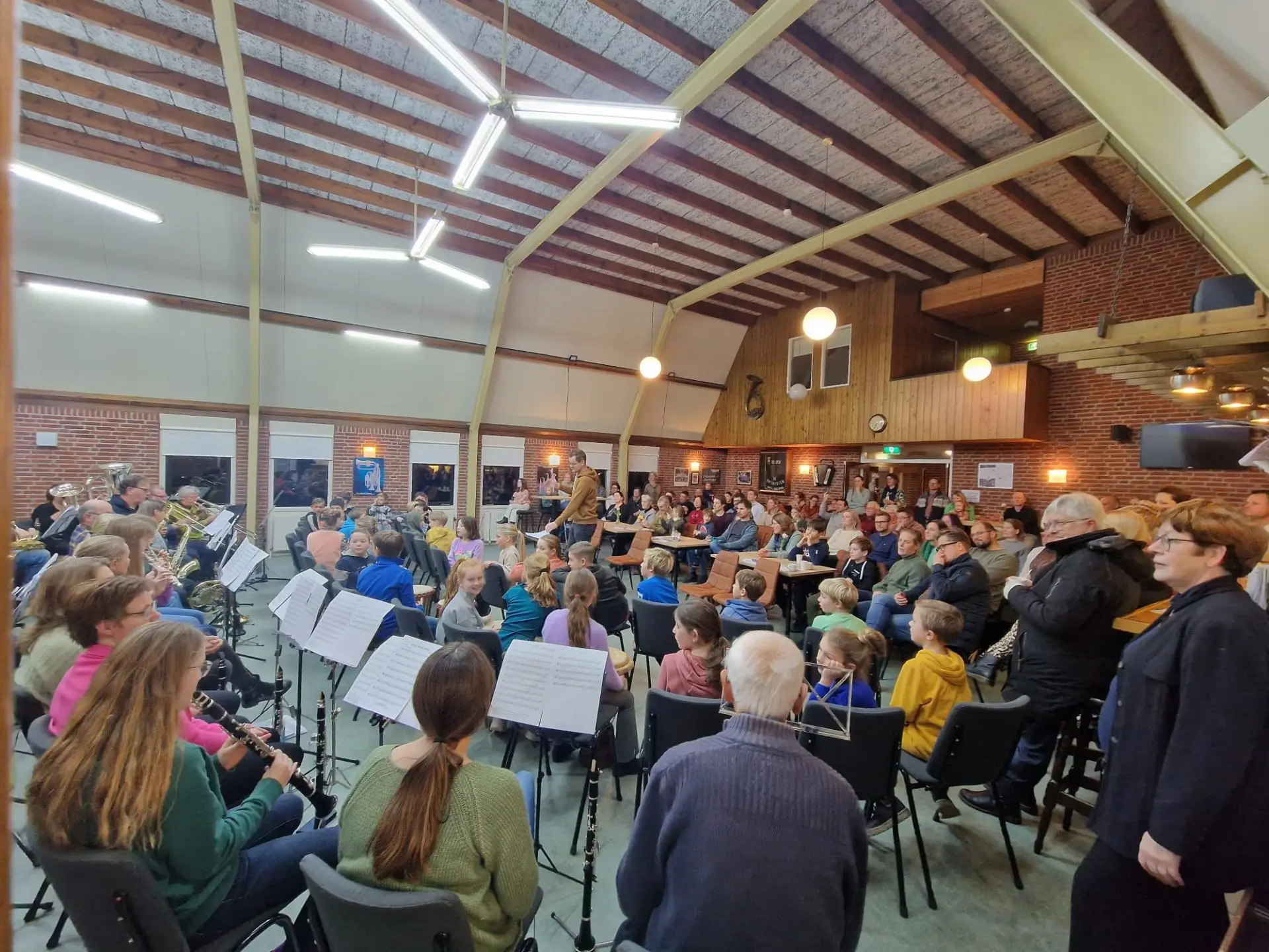 IMG_20231130_WA0013_album_Afsluiting_instrumentencarrousel_202312081112321