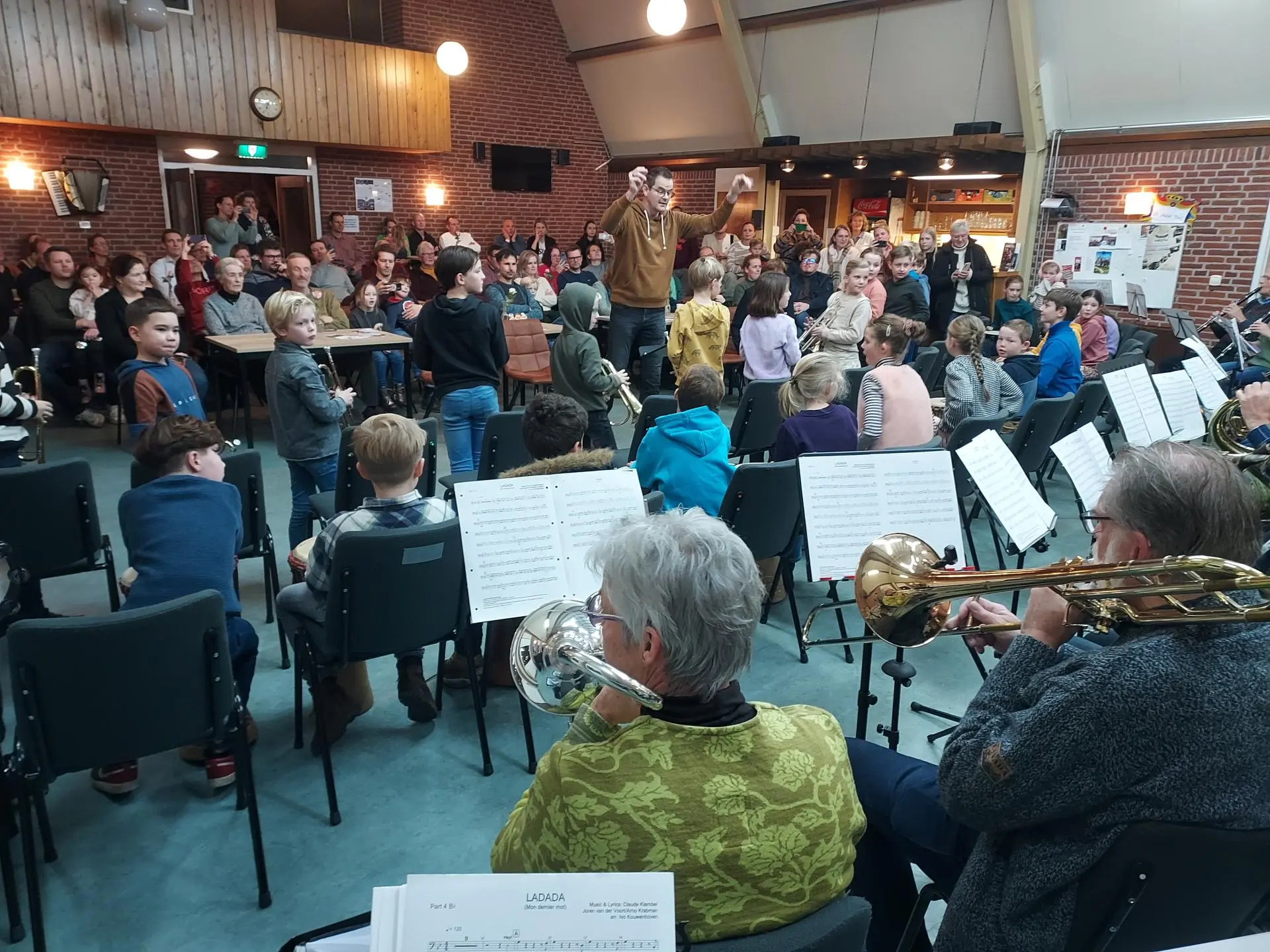 20231130_185056_album_Afsluiting_instrumentencarrousel_202312081112331