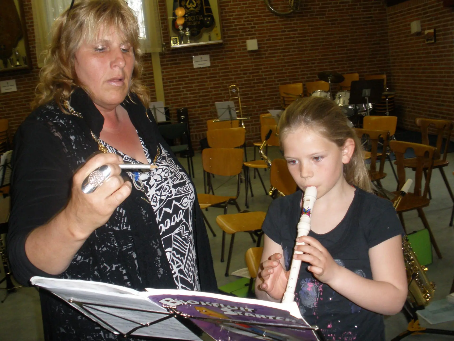 P4290005_album_Blokfluiters_wieger_en_diplomas_202208031315531