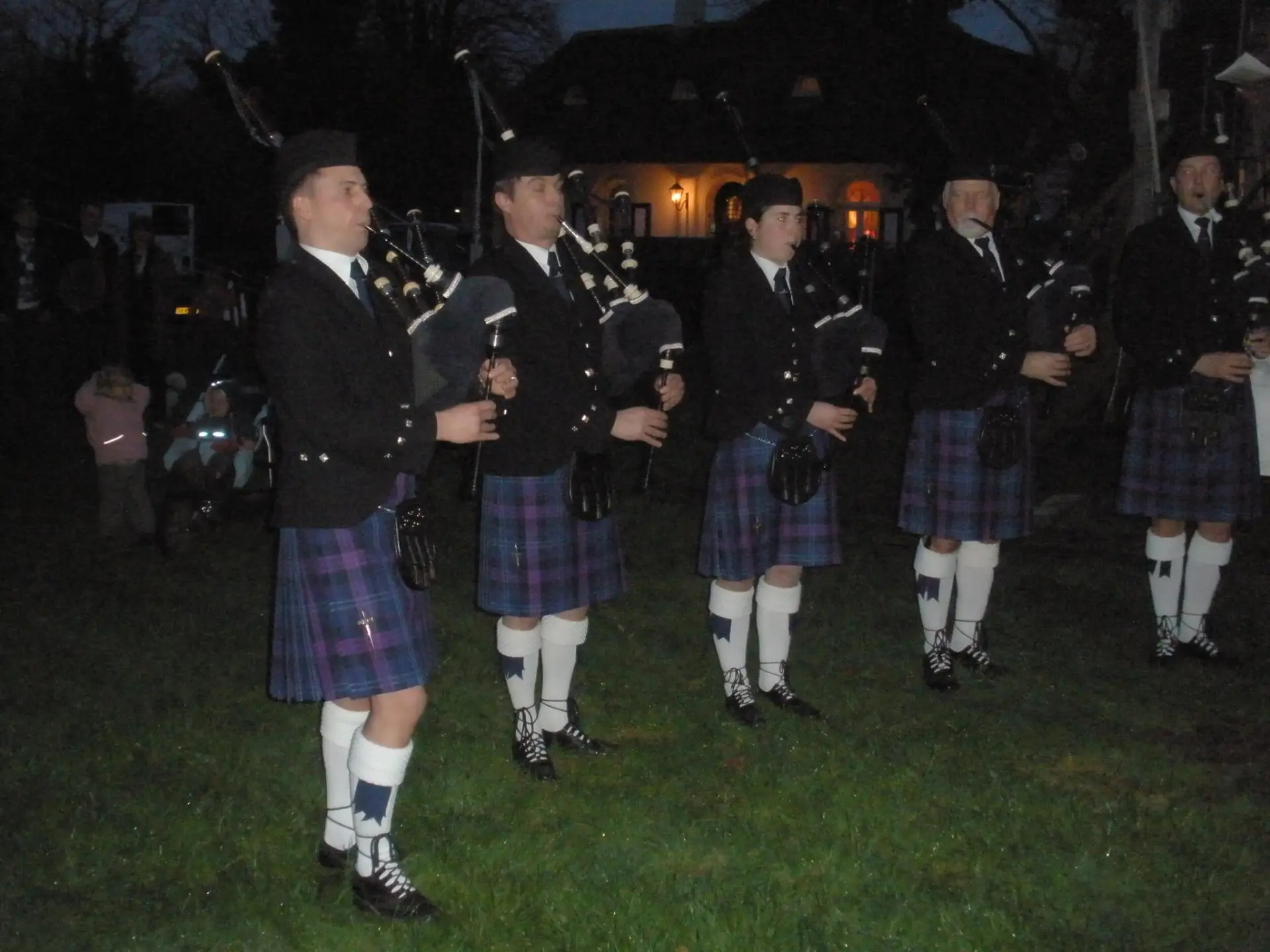 P4070104_album_Concert_Tribute_to_the_Veterans_202208031309121