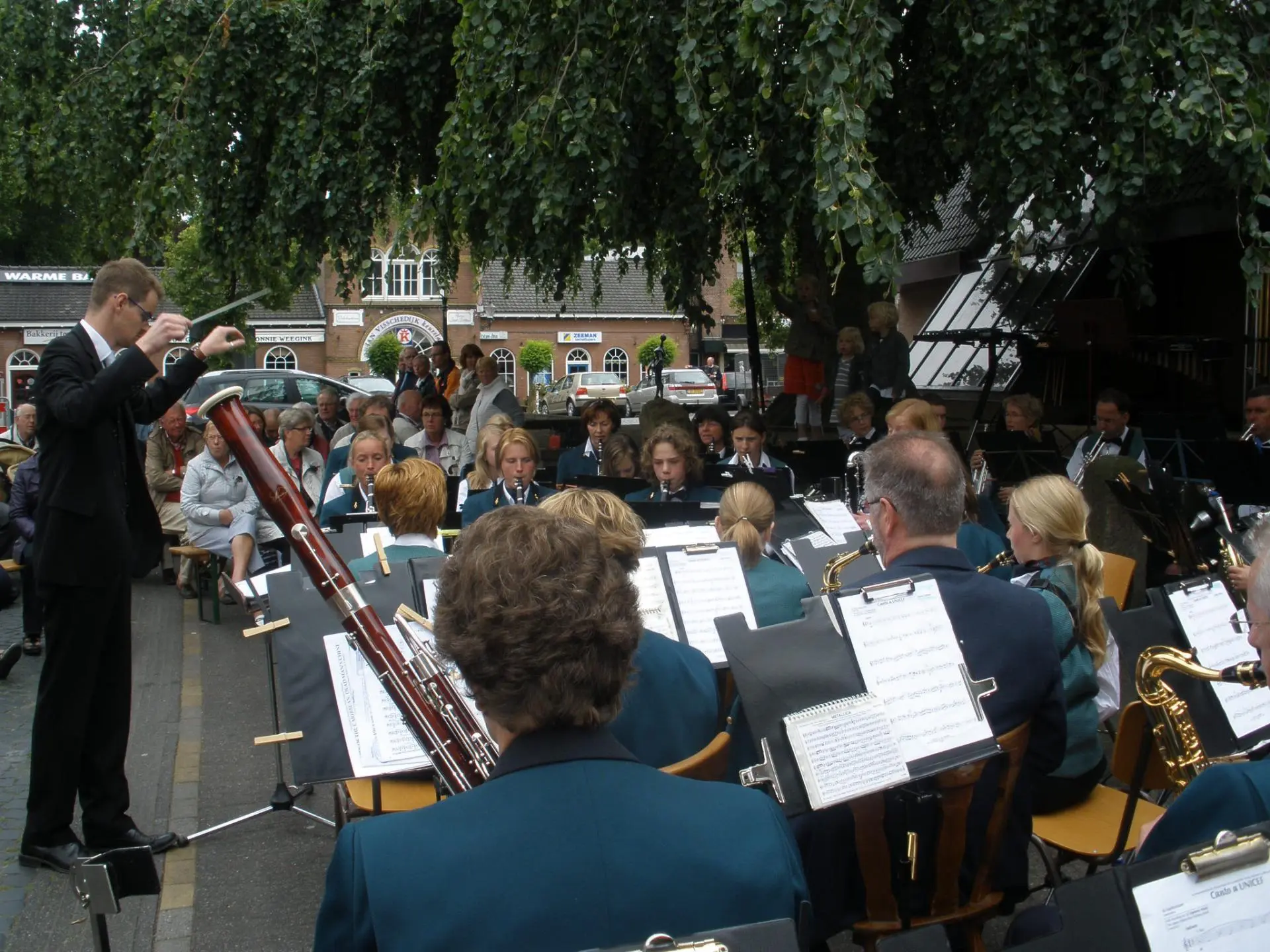 P6070006_album_Concert_bij_gemeentehuis_202208031304001