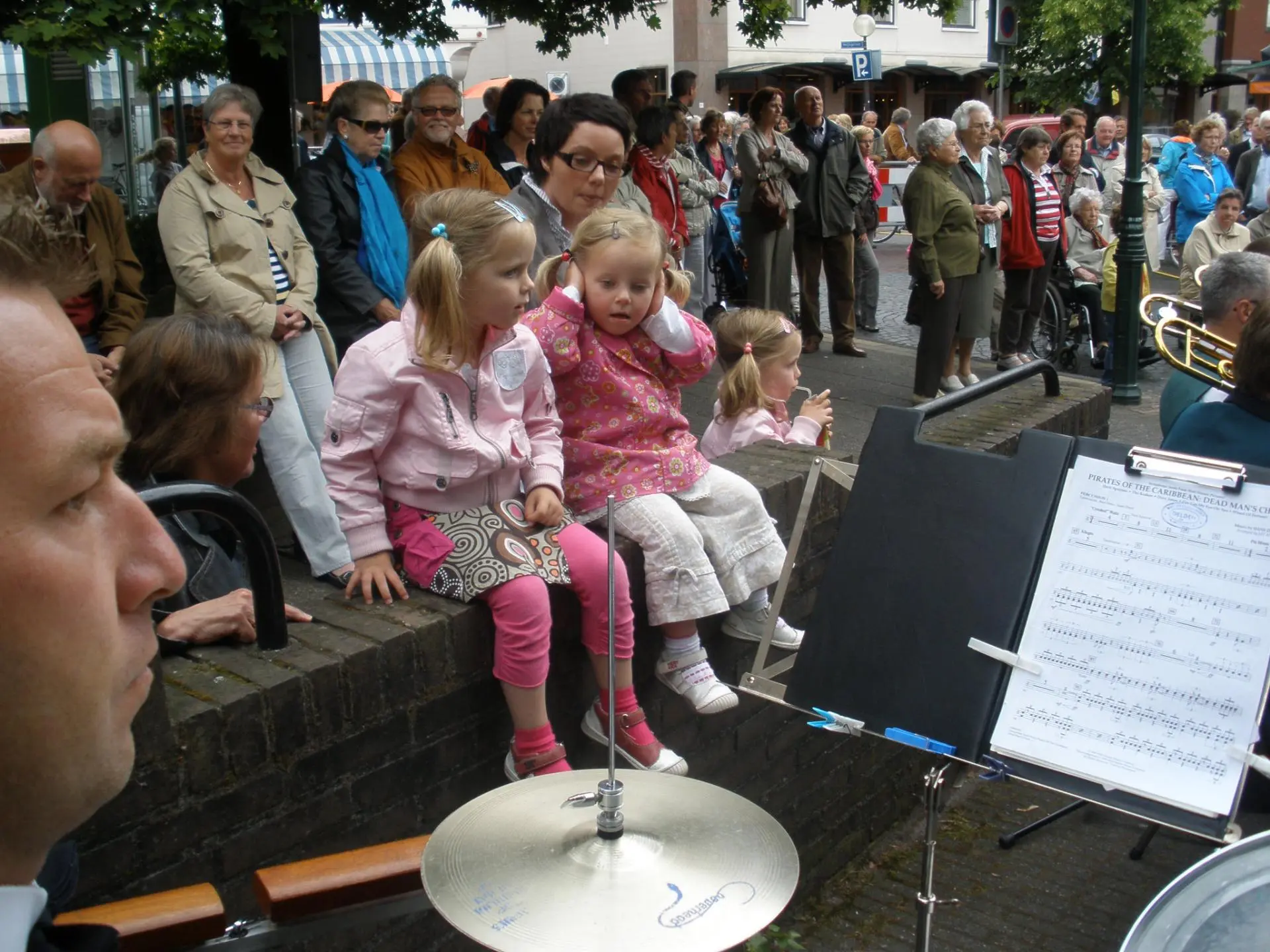 P6070020_album_Concert_bij_gemeentehuis_202208031304031