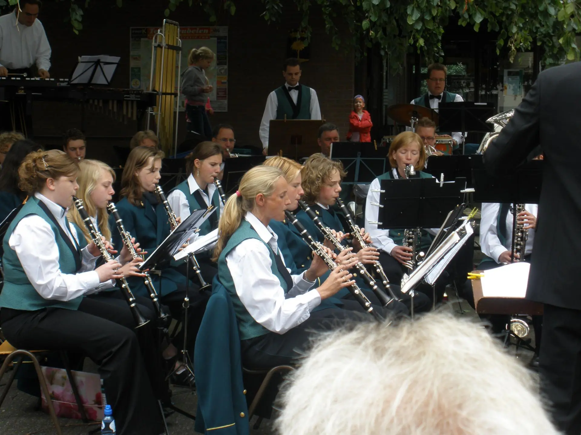 P6070044_album_Concert_bij_gemeentehuis_202208031304061
