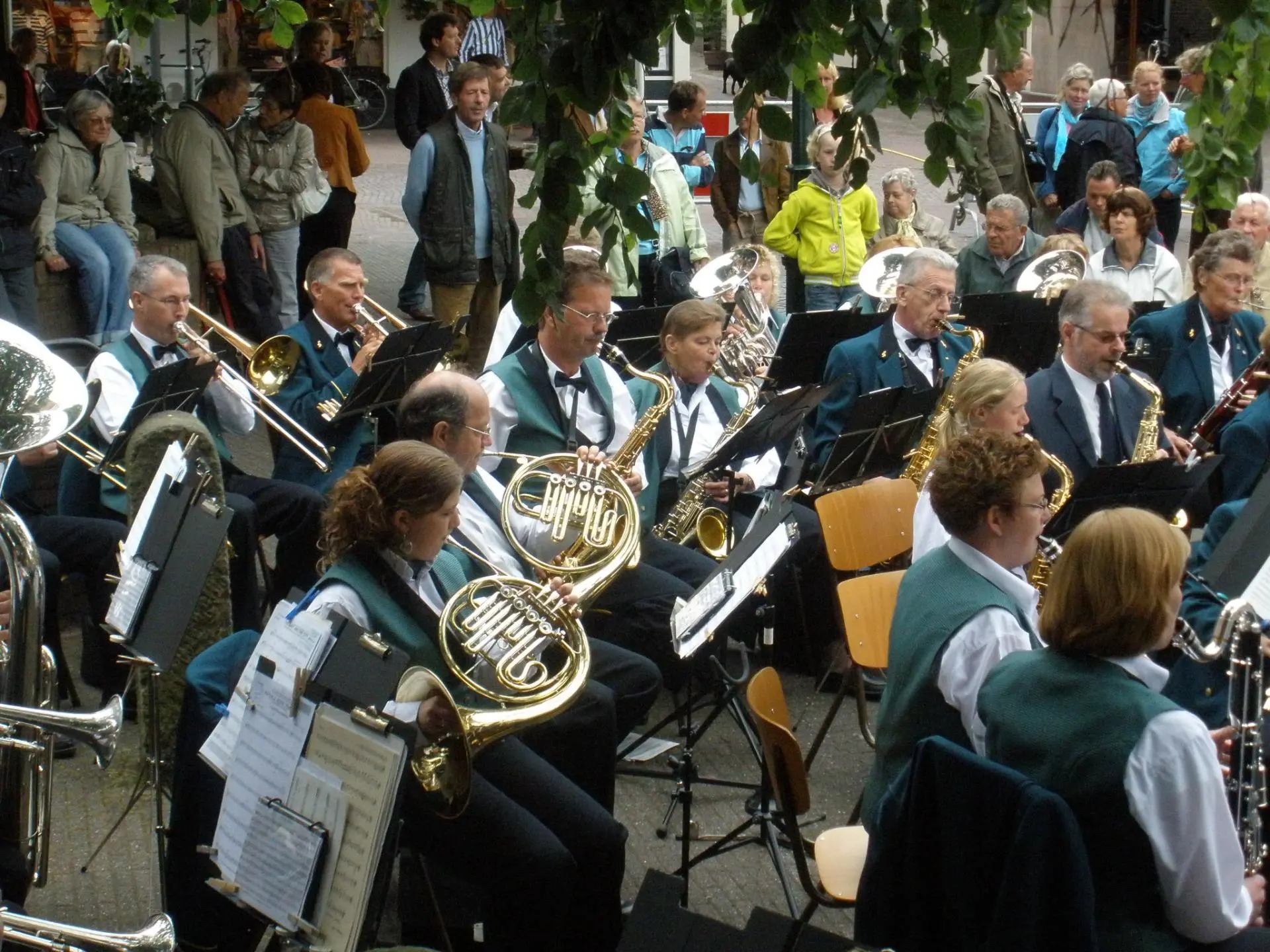 P6070067_album_Concert_bij_gemeentehuis_202208031304081