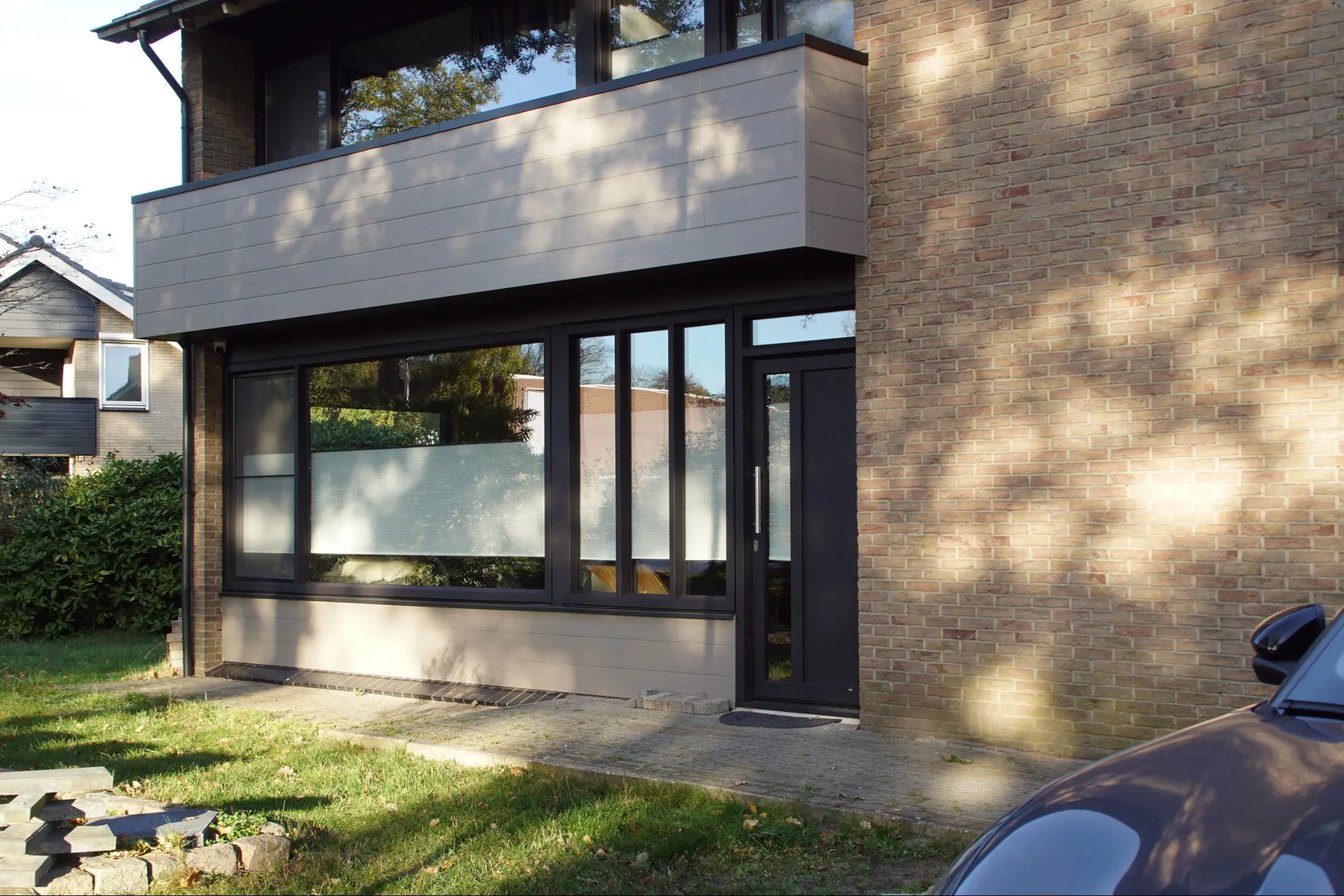 Kunststof kozijnen in grafietzwart mat bij woning in Delden
