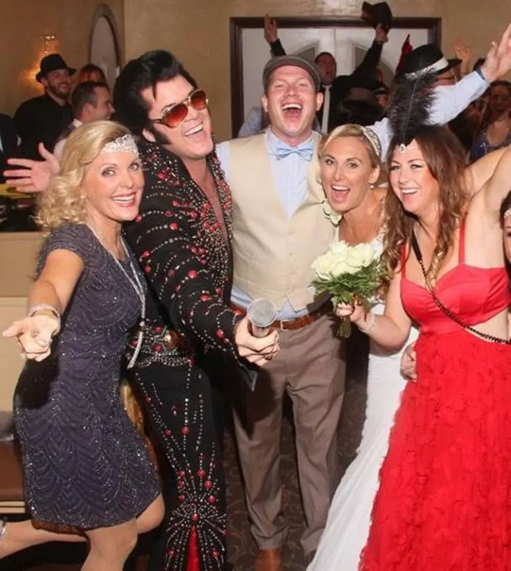 The Famous Dueling Elvis
