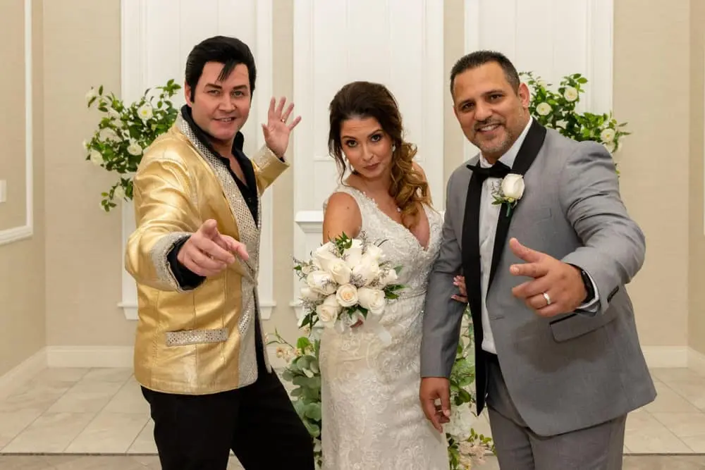 Signature Elvis