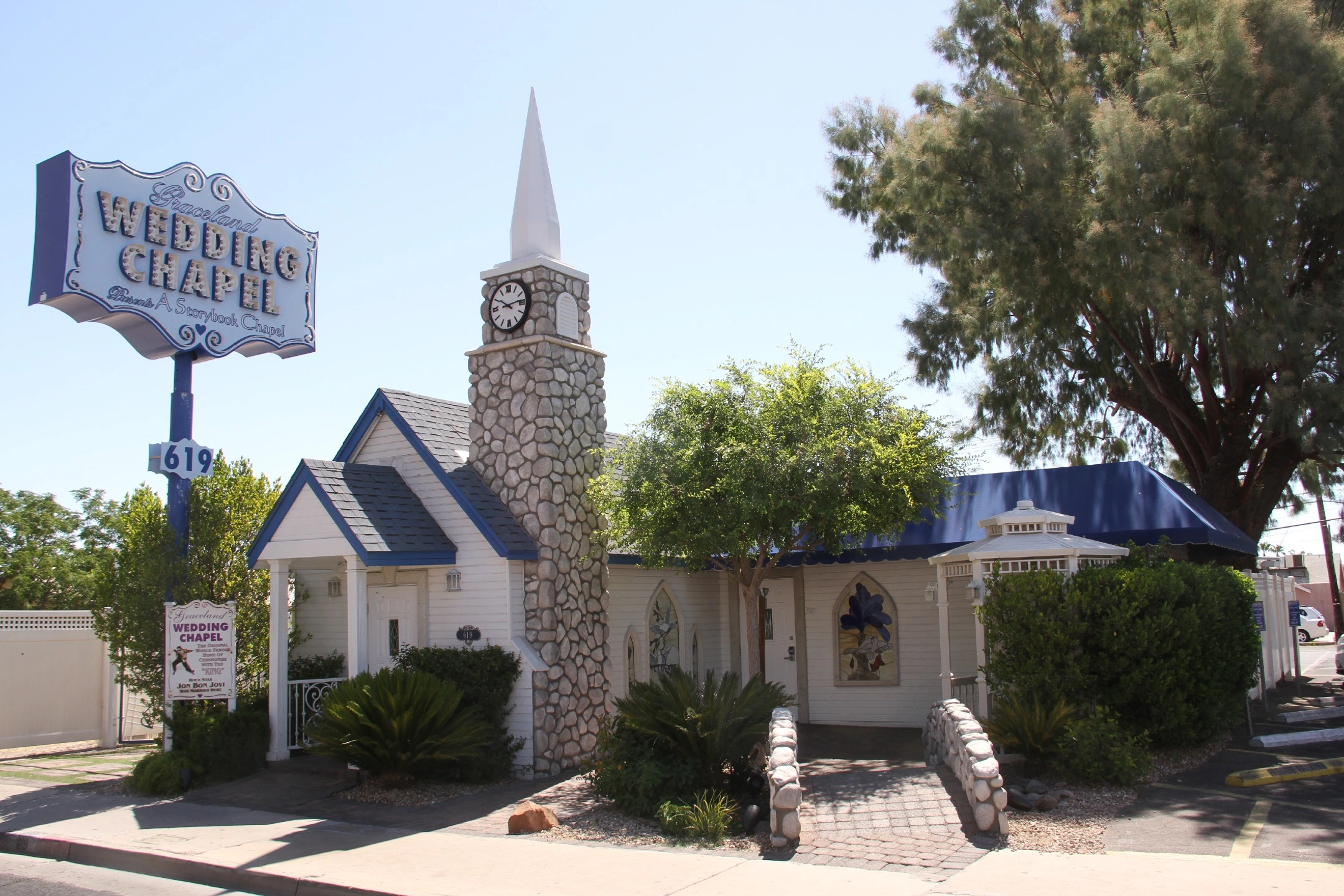 Het was echt top en goed geregeld – Trouwen bij de Graceland Wedding Chapel