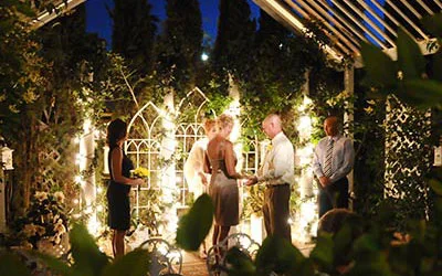 Viva Las Vegas Weddings