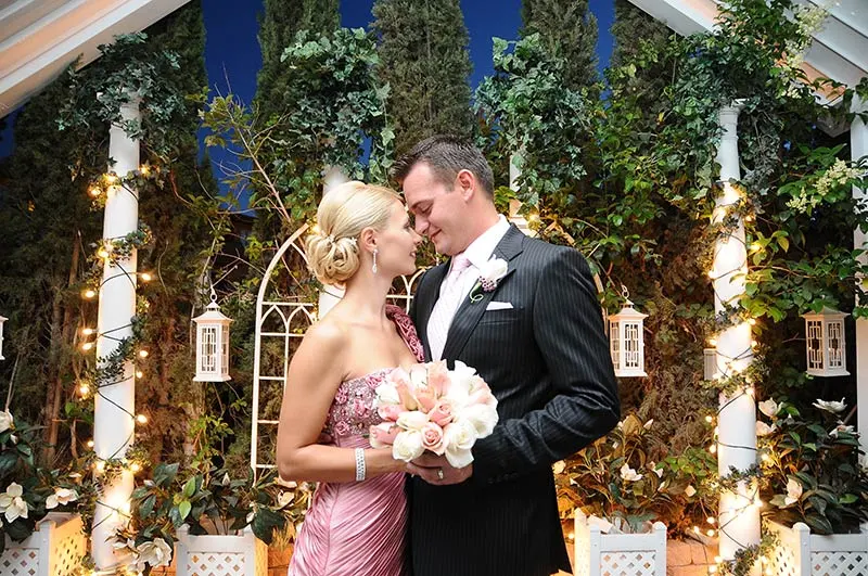 Viva Las Vegas Weddings