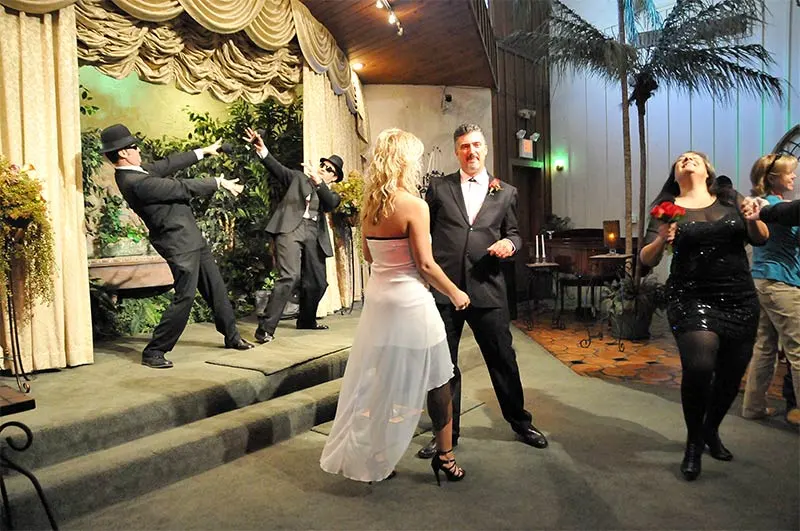 Viva Las Vegas Weddings
